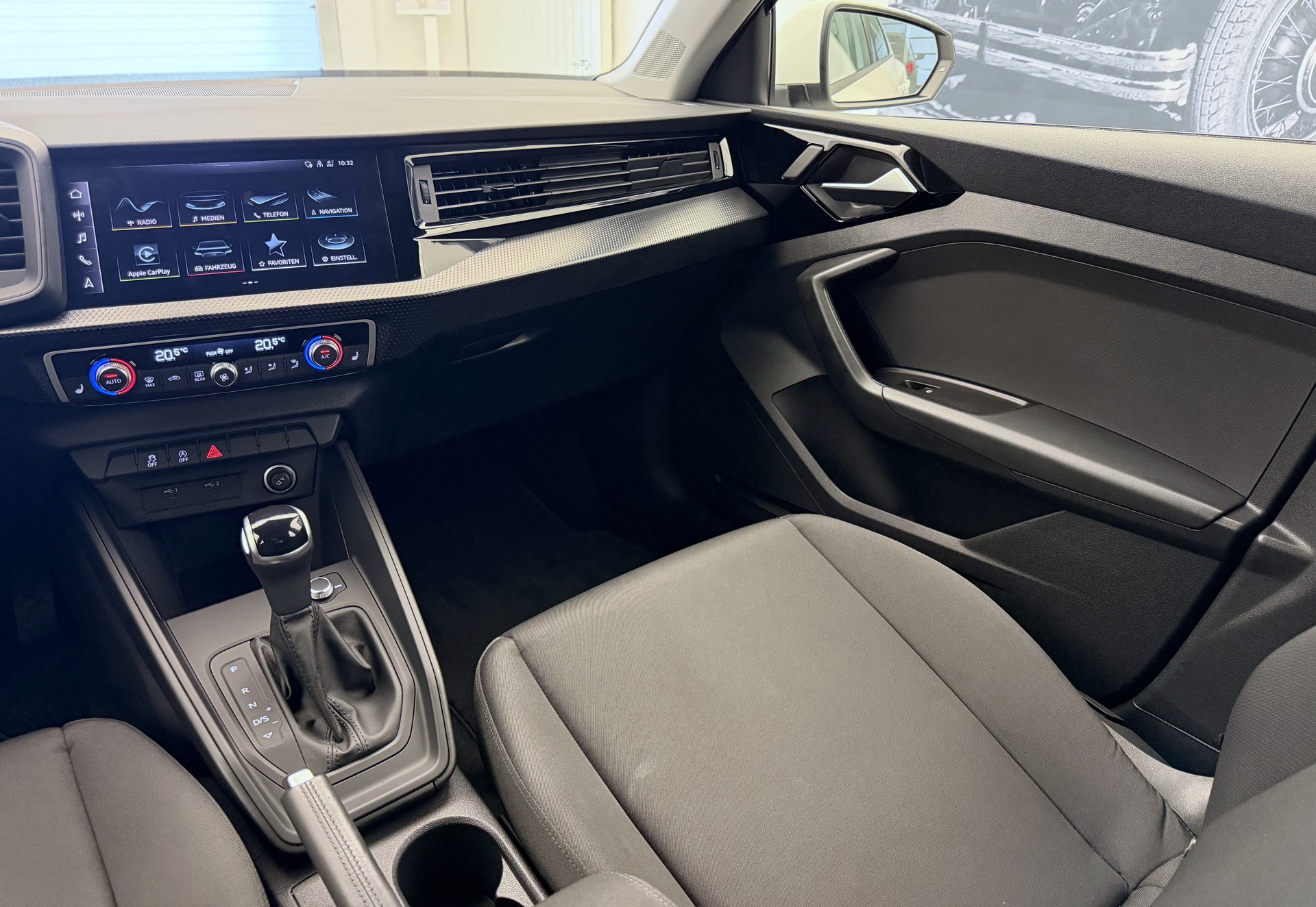 AUDI A1 Sportback 30 TFSI S-tronic-image-14
