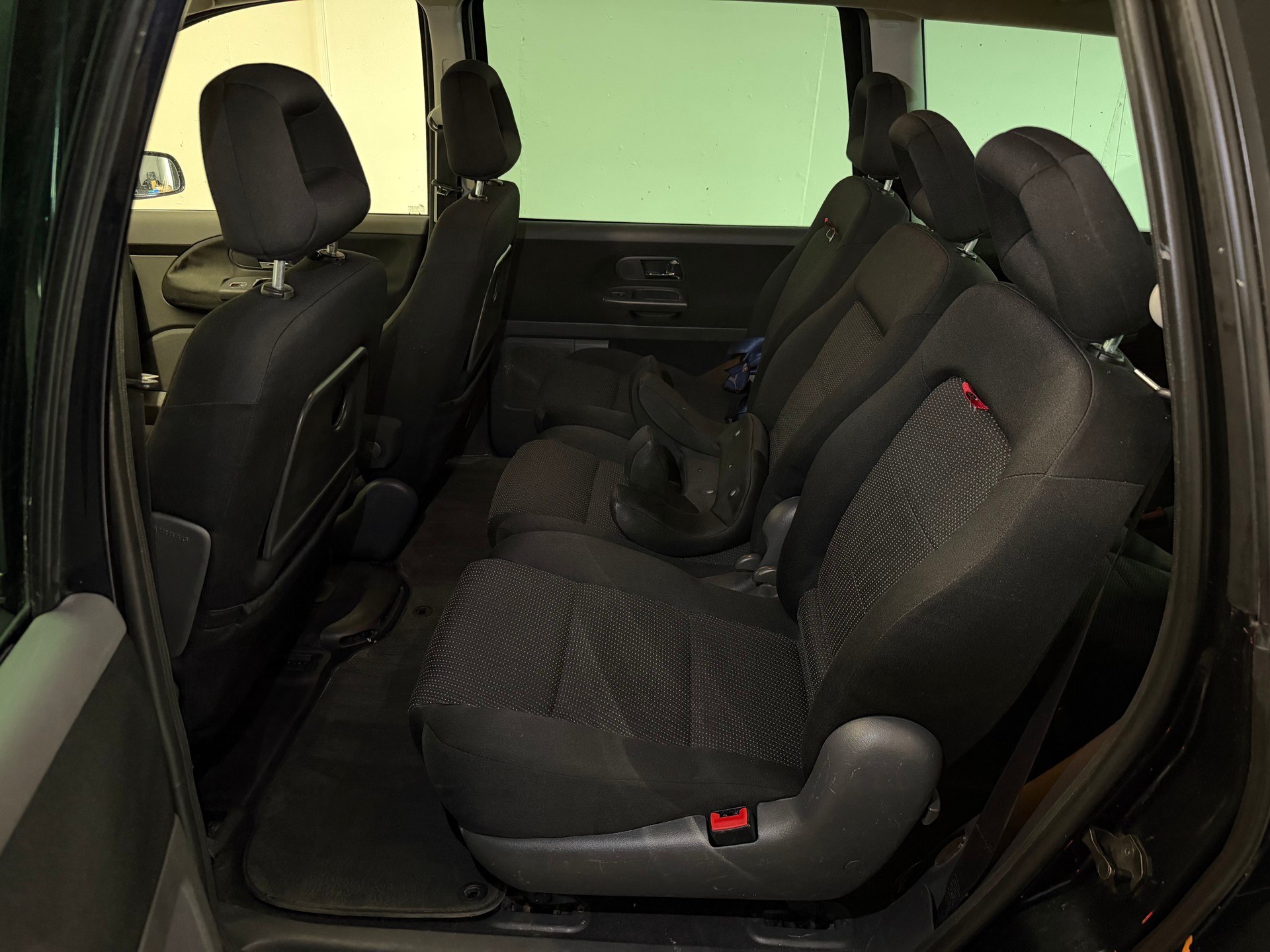 SEAT Alhambra 1.9 TDI Sport 4x4-image-8