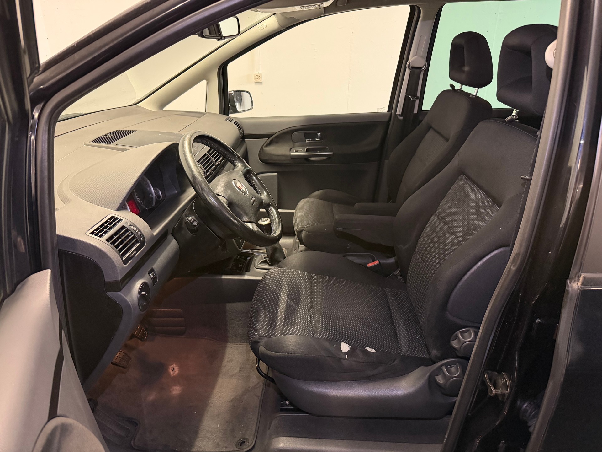 SEAT Alhambra 1.9 TDI Sport 4x4-image-7