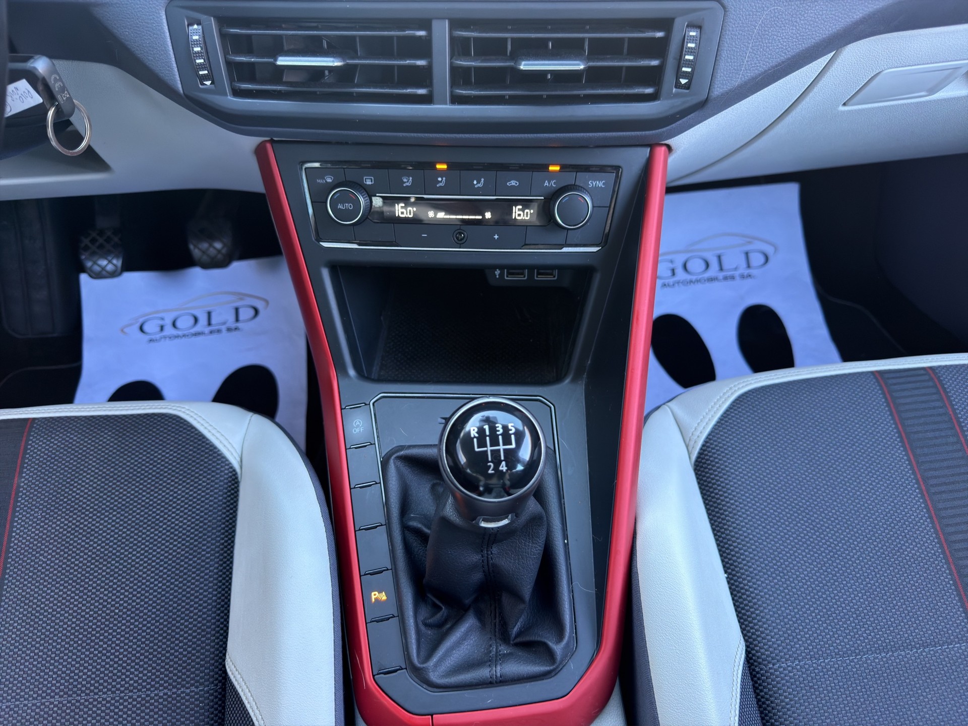 VW Polo 1.0 BMT Beats-image-6