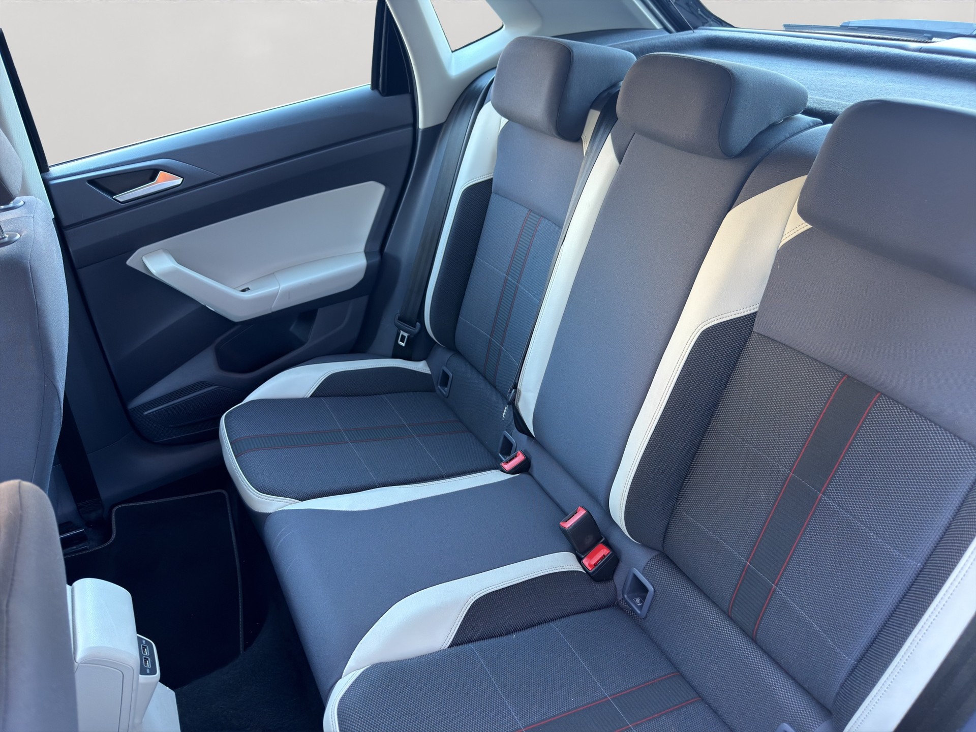 VW Polo 1.0 BMT Beats-image-3