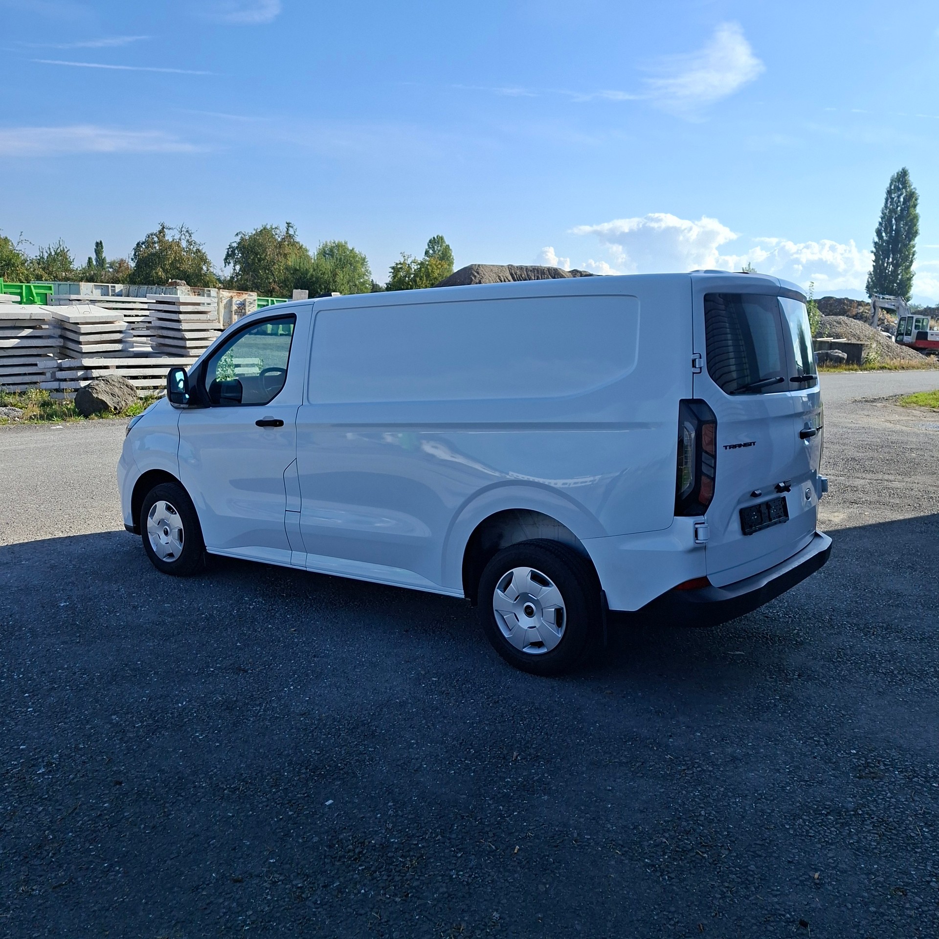 FORD Transit Custom Van 300 L1H1 Trend-image-2
