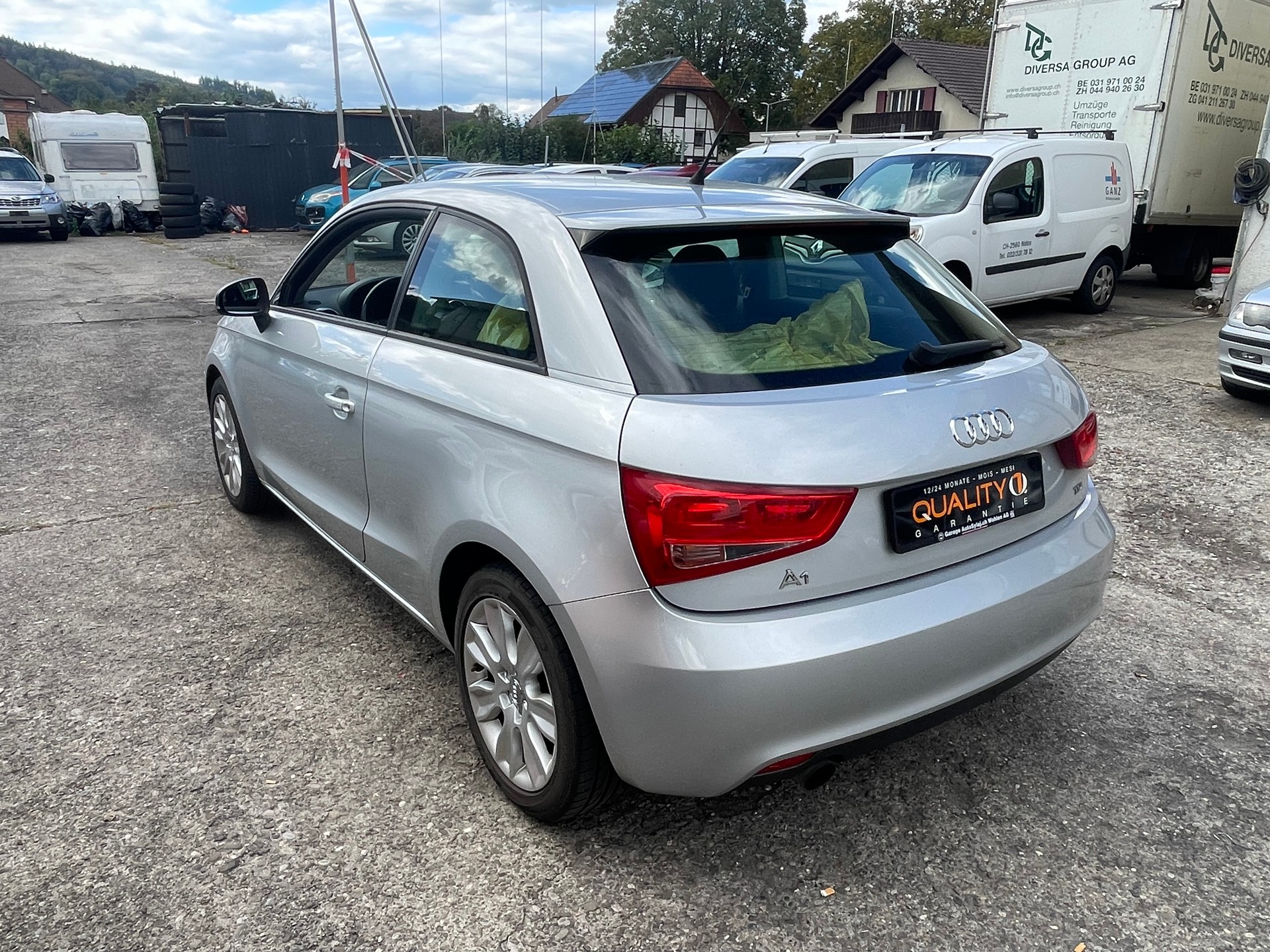 AUDI A1 1.6 TDI Attraction-image-6