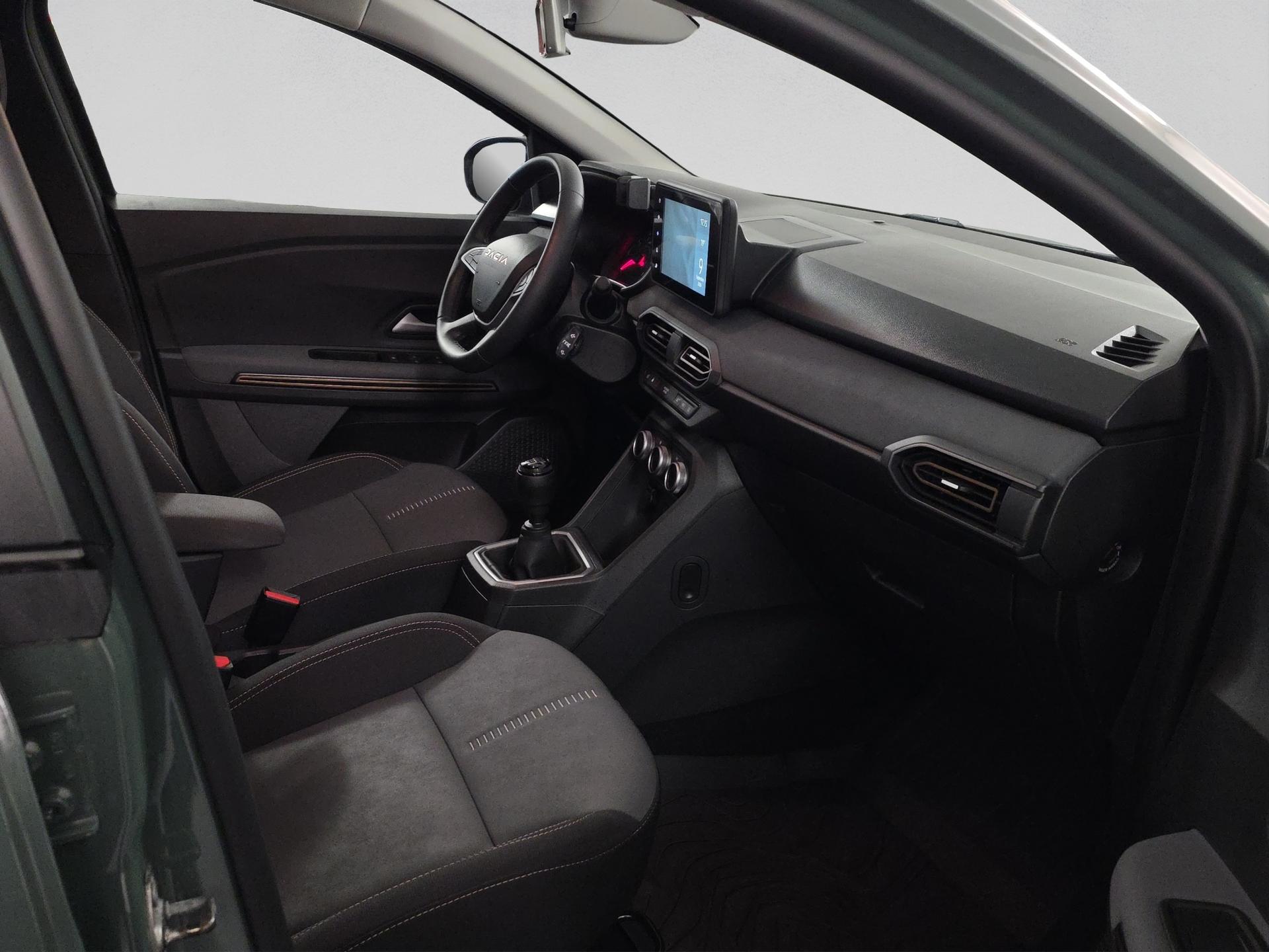 DACIA Sandero Stepway TCe 110 Extreme+-image-16