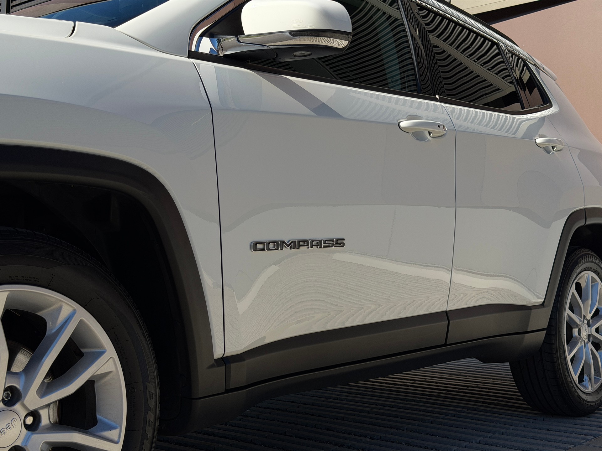 JEEP Compass 4x2 1.3 Limited DKG *LED* *Spurhalteassistent*-image-8