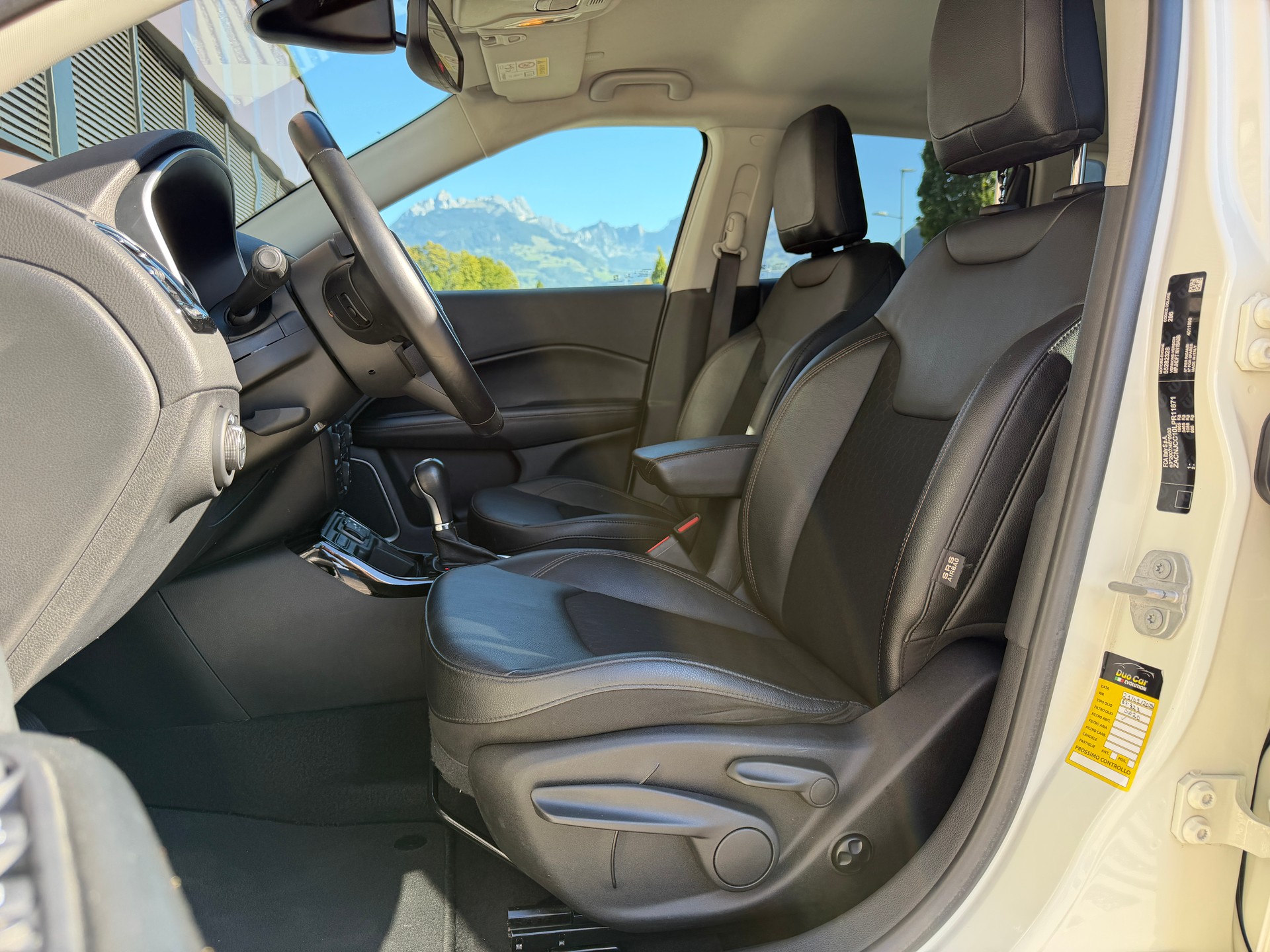 JEEP Compass 4x2 1.3 Limited DKG *LED* *Spurhalteassistent*-image-14