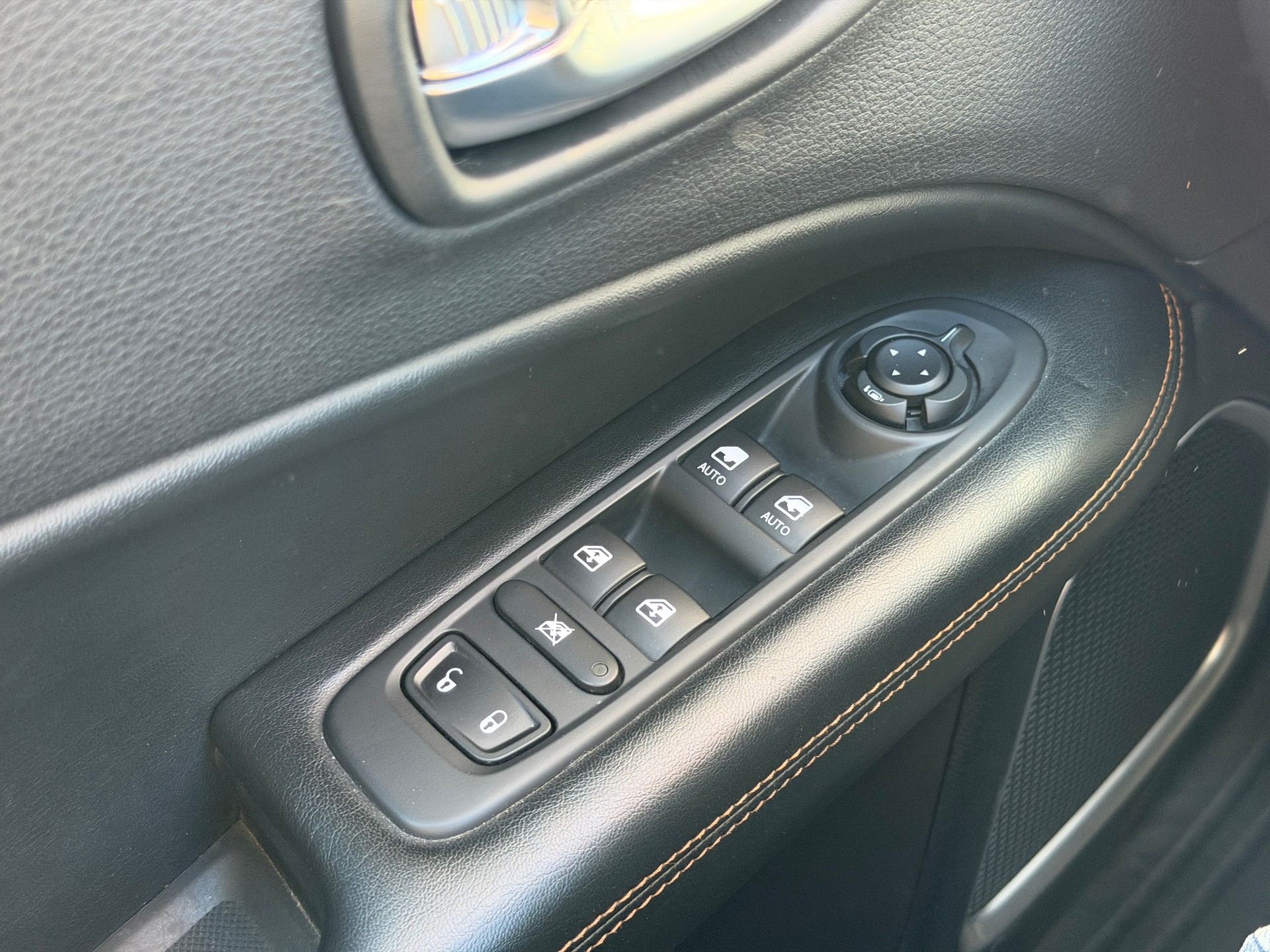 JEEP Compass 4x2 1.3 Limited DKG *LED* *Spurhalteassistent*-image-21