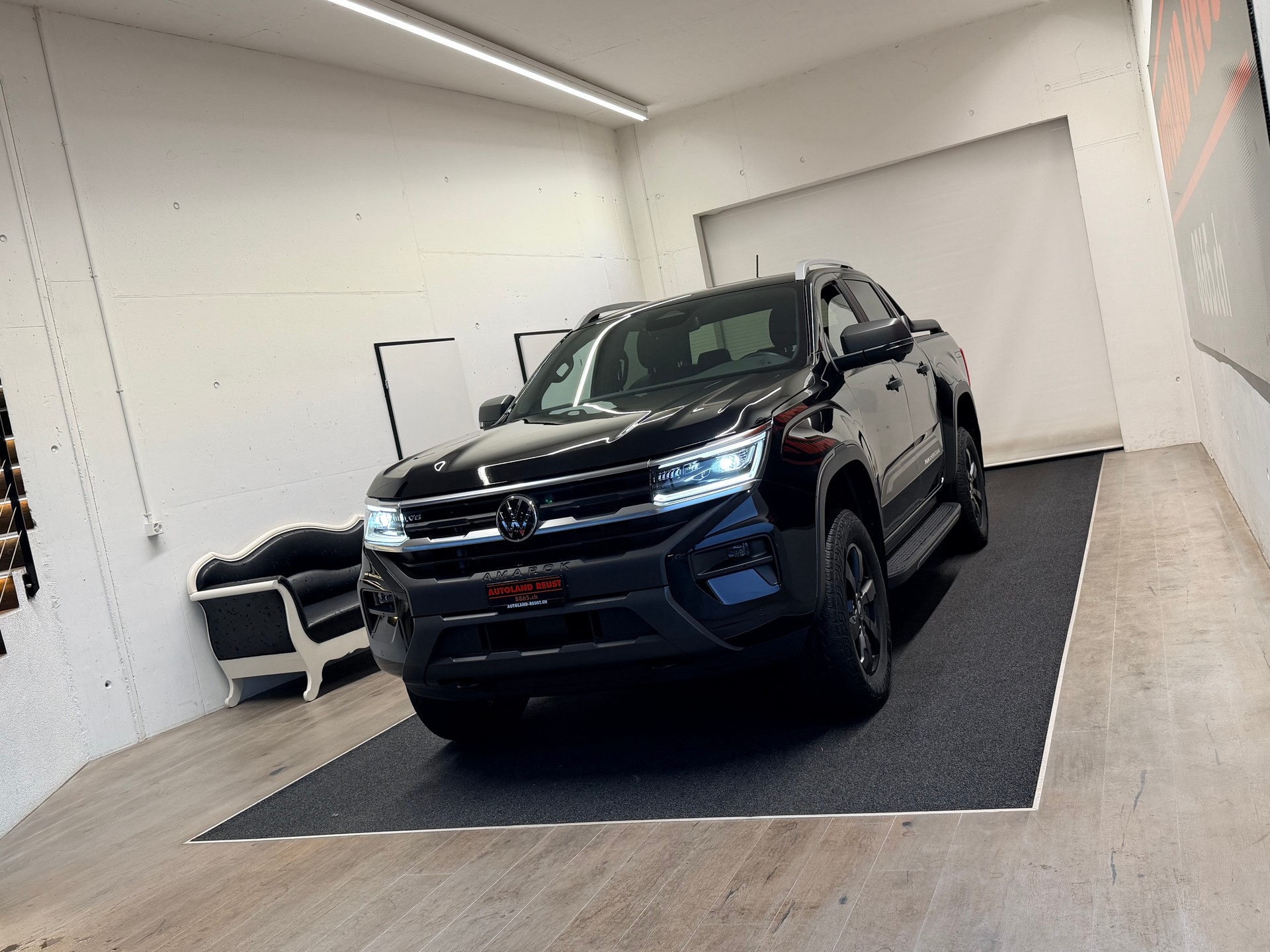 VW Amarok 3.0TDI PanAmericana Winter 2-showroom-element-2