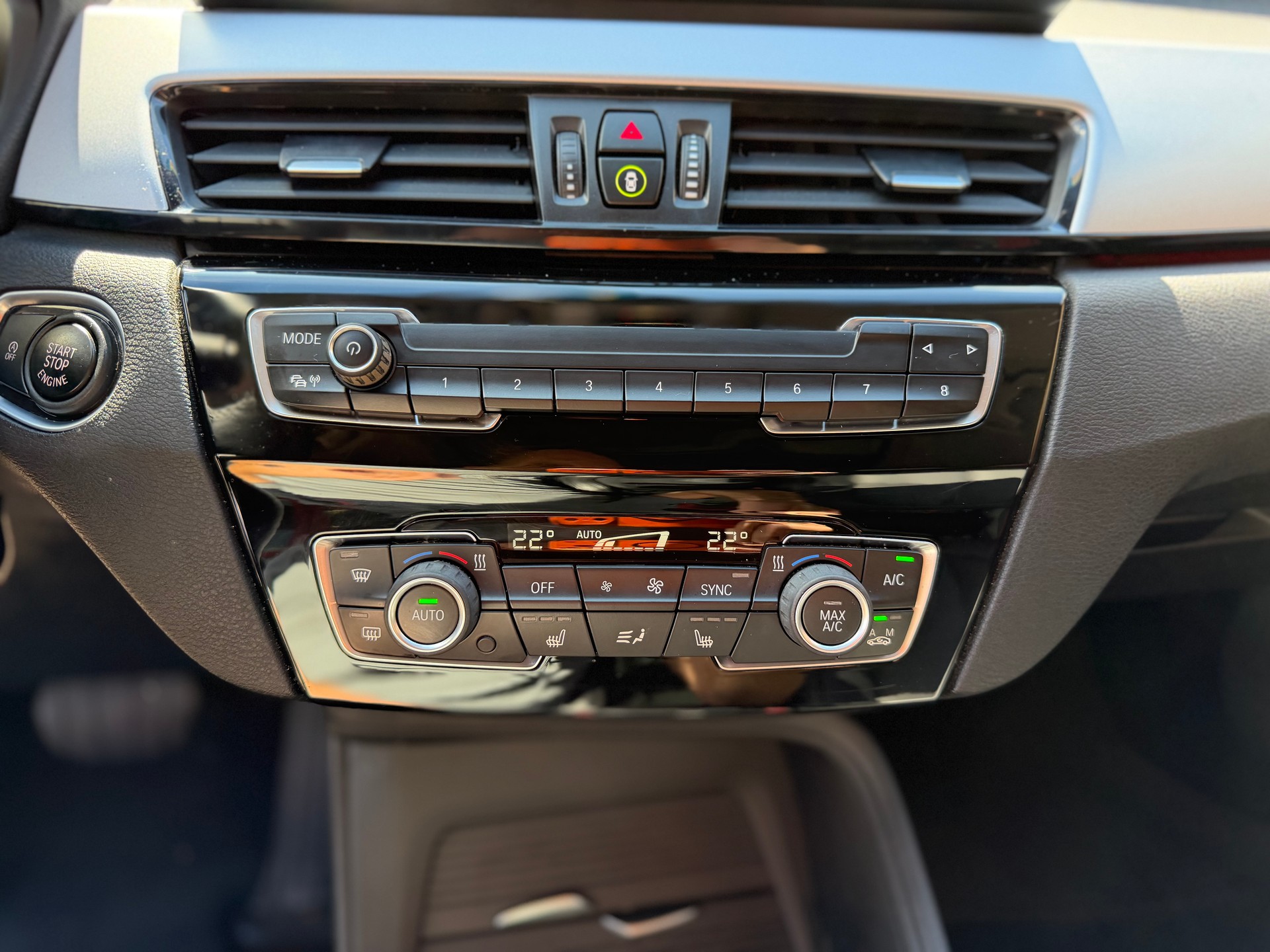 BMW X1 xDrive 18d Steptronic-image-22