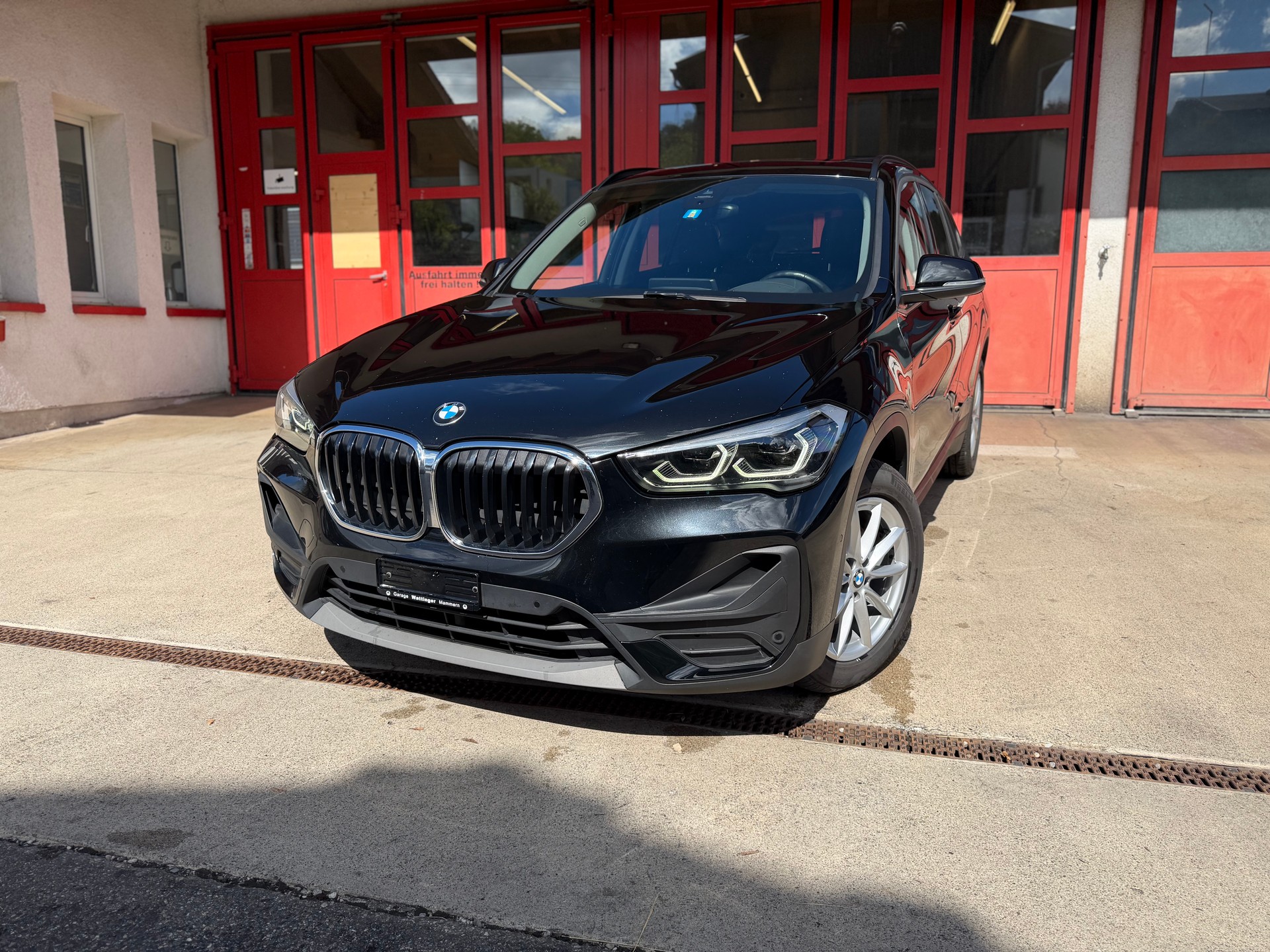 BMW X1 xDrive 18d Steptronic-image-0