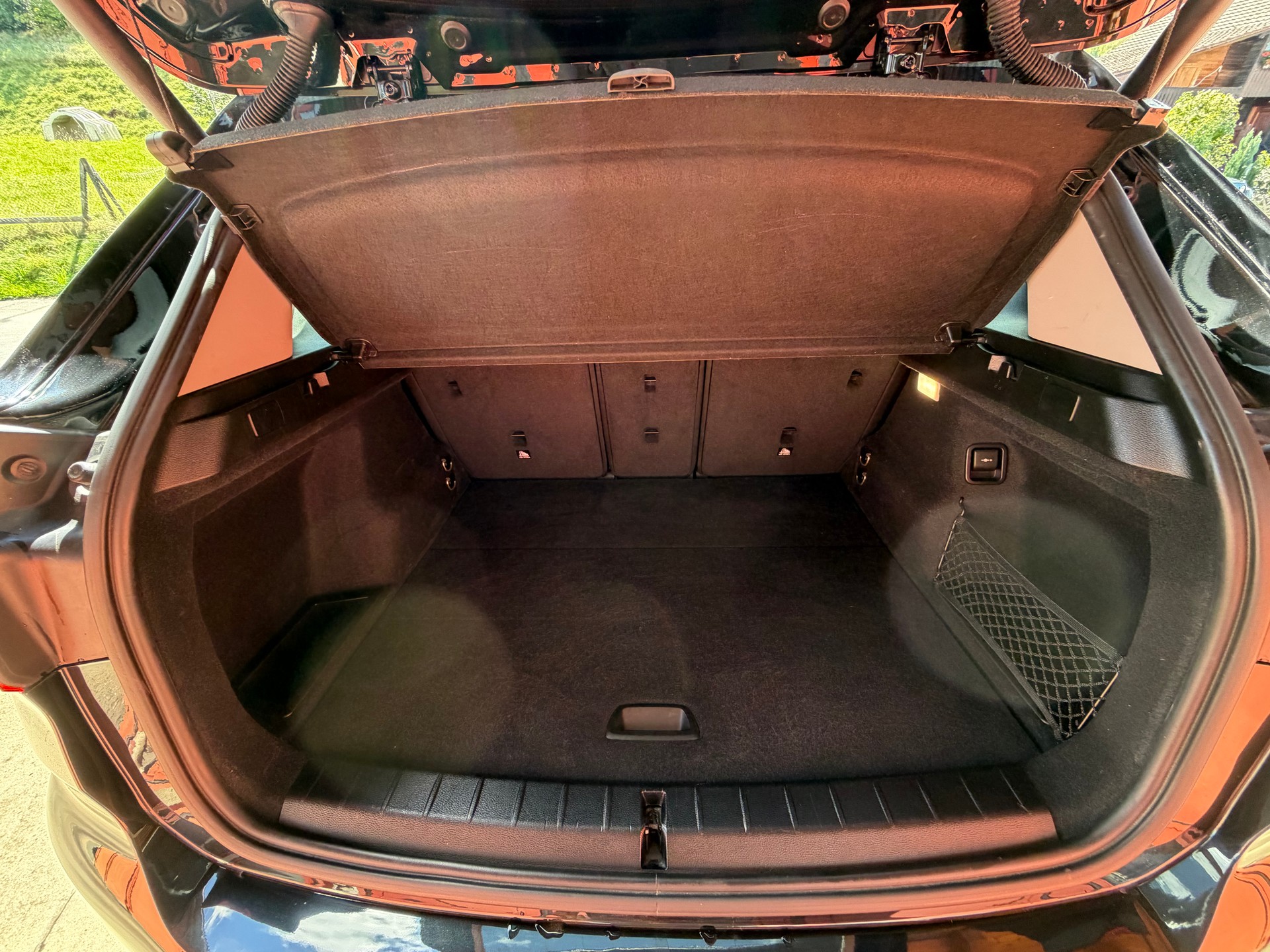 BMW X1 xDrive 18d Steptronic-image-12