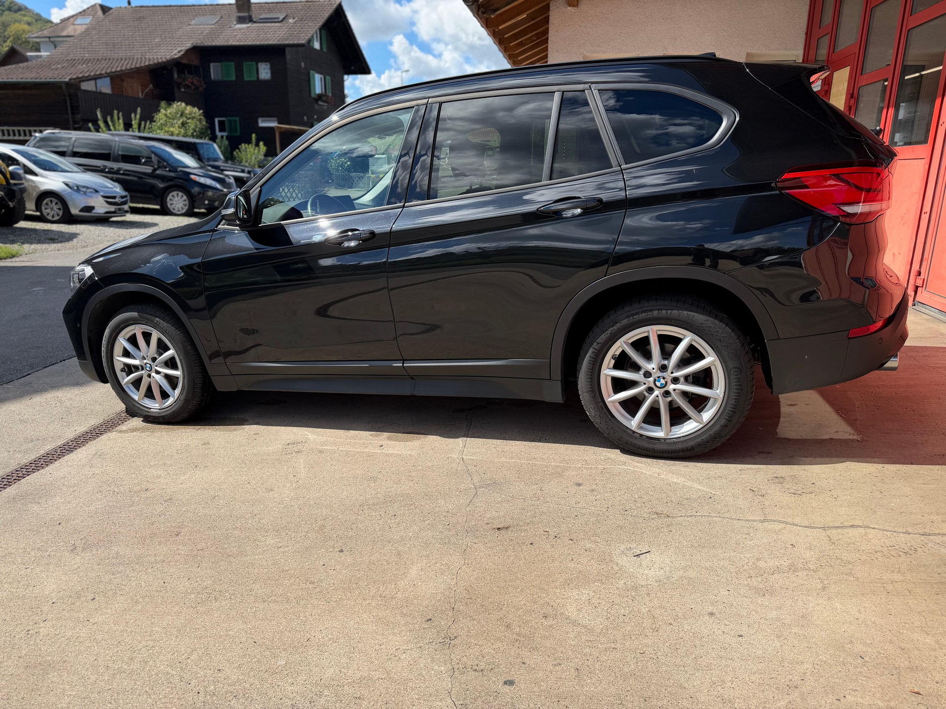 BMW X1 xDrive 18d Steptronic-image-3