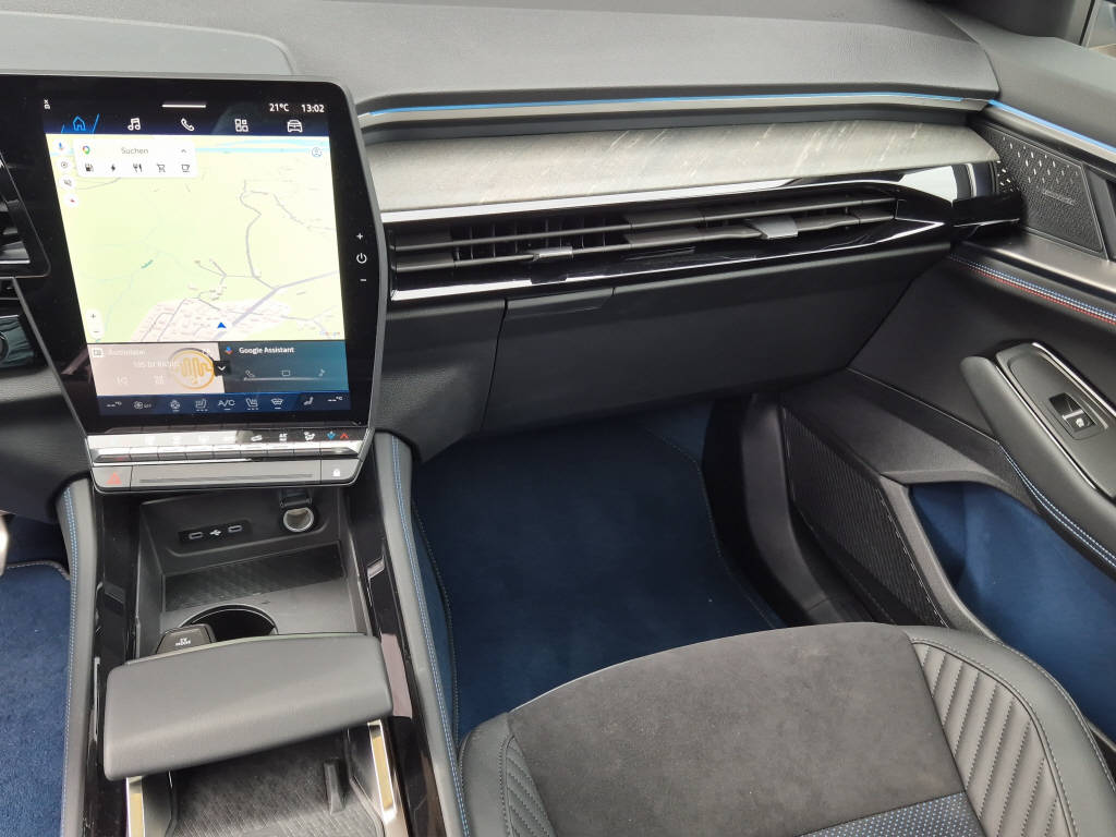 RENAULT Rafale 1.2 E-Tech Plug-in Atelier Alpine-image-11