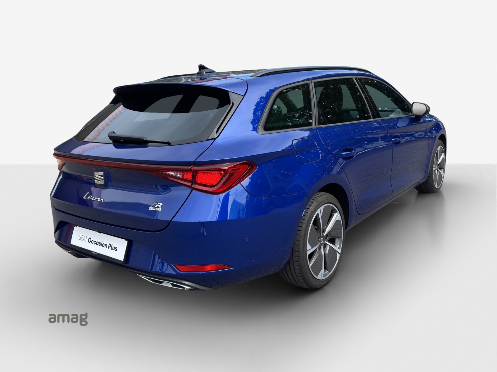SEAT Leon ST 1.4 eHybrid pHEV DSG Hola FR-image-4