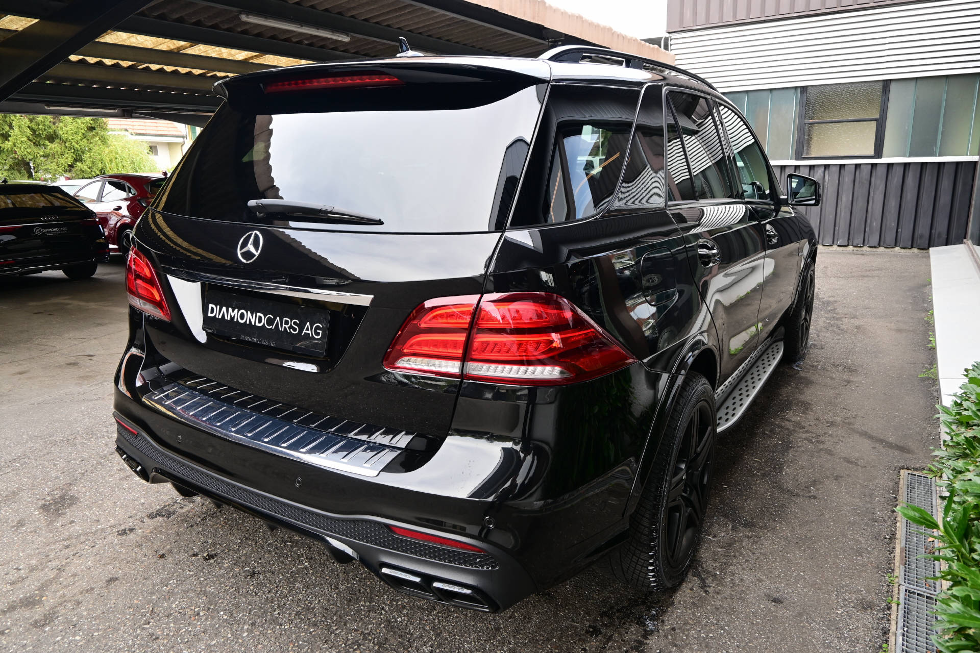 MERCEDES-BENZ GLE 63 V8 S AMG *CH-Auto*Panoramadach*-image-8