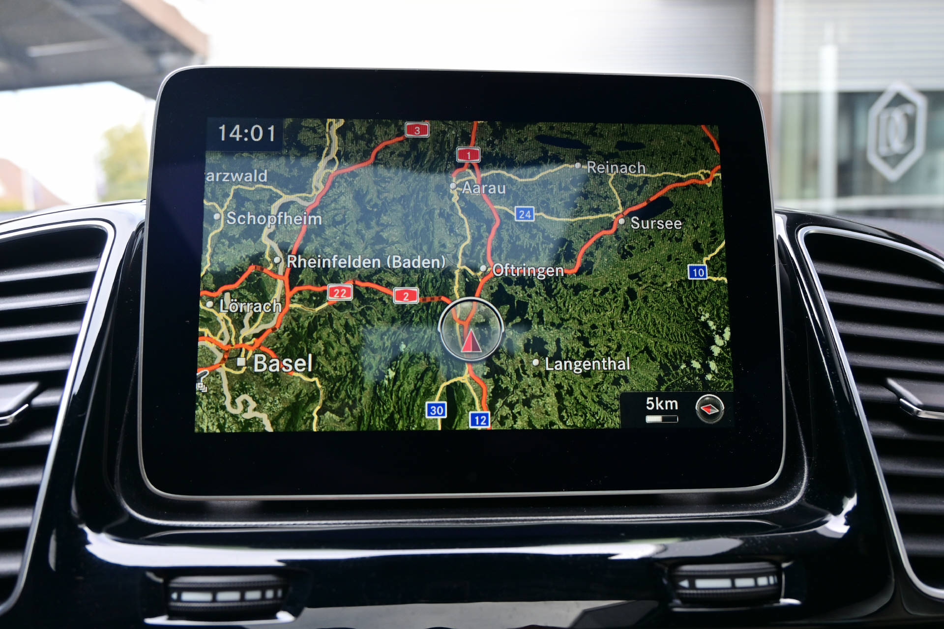 MERCEDES-BENZ GLE 63 V8 S AMG *CH-Auto*Panoramadach*-image-17