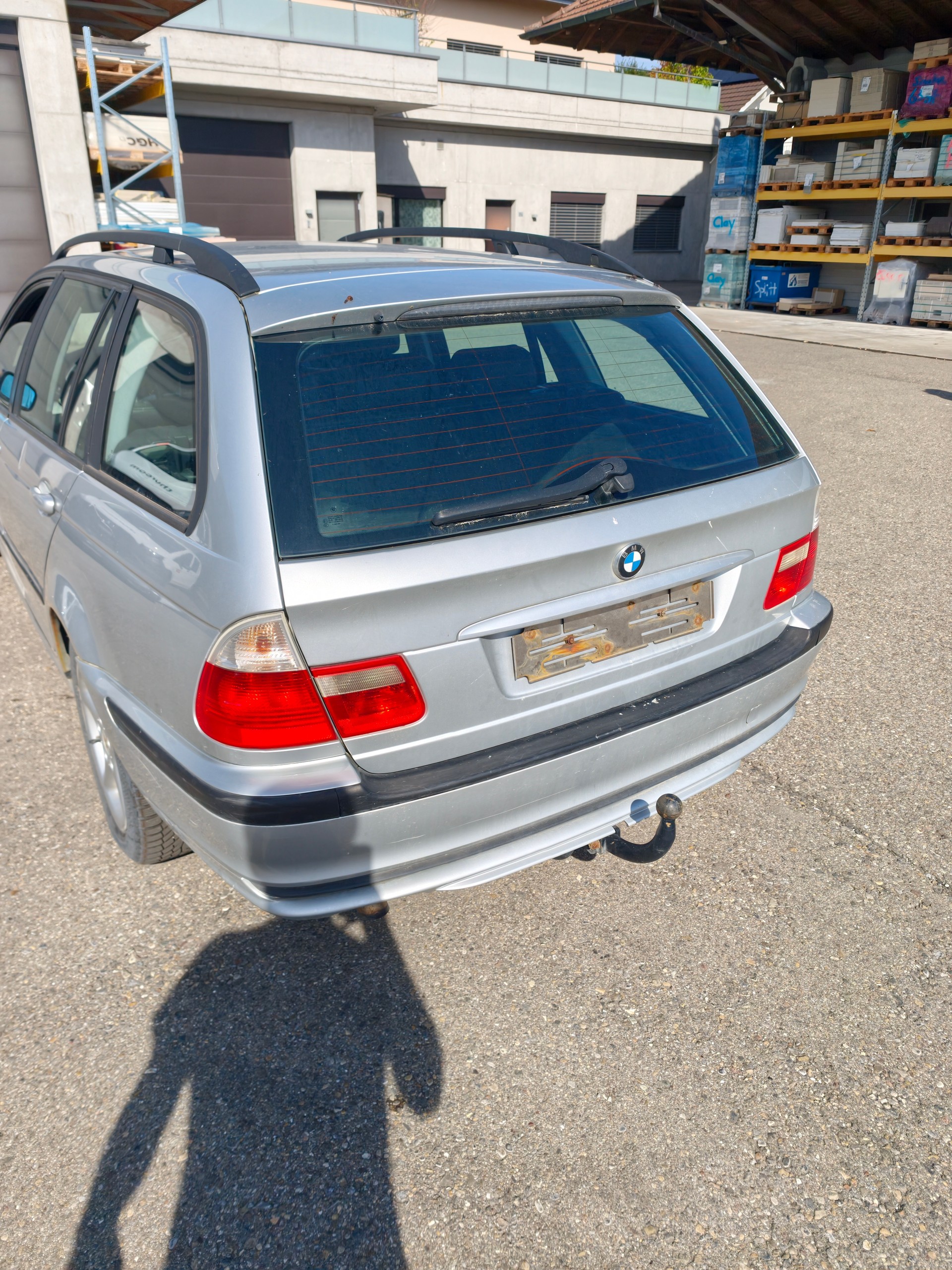 BMW 320d-image-3