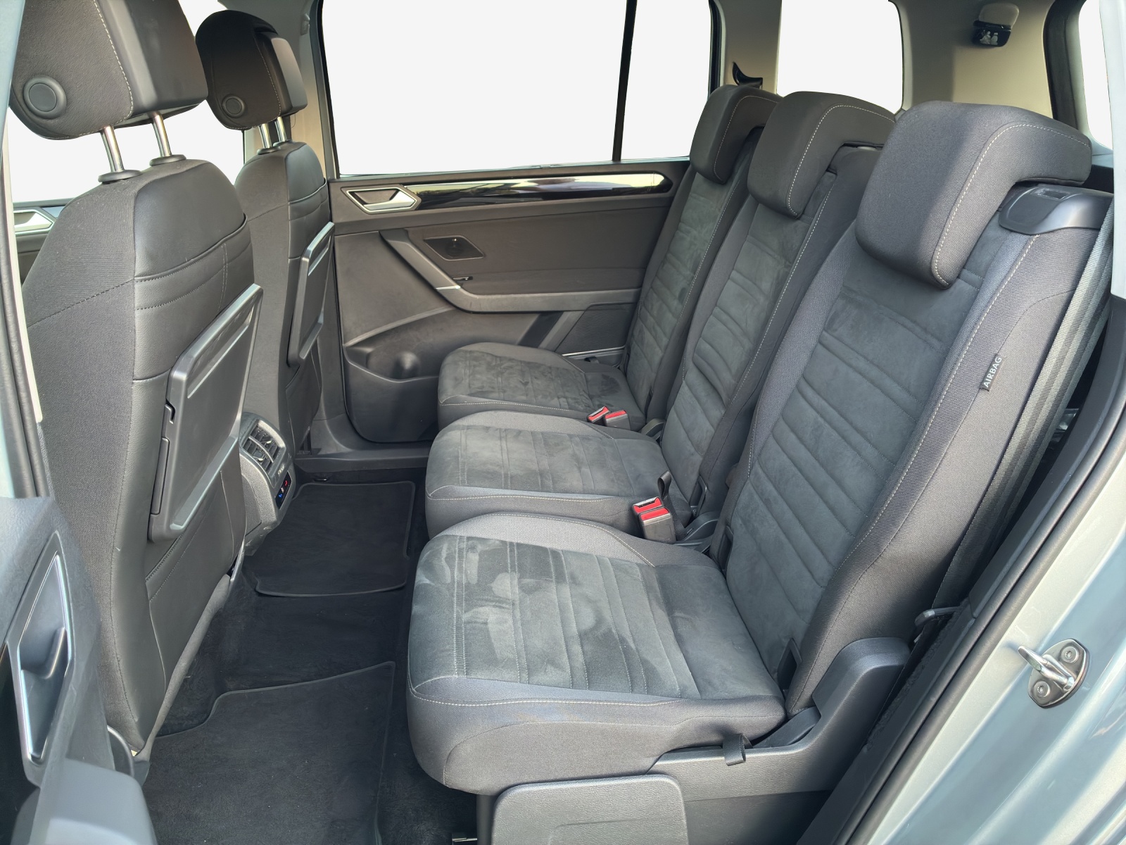 VW Touran 1.5 TSI EVO Highline DSG-image-11