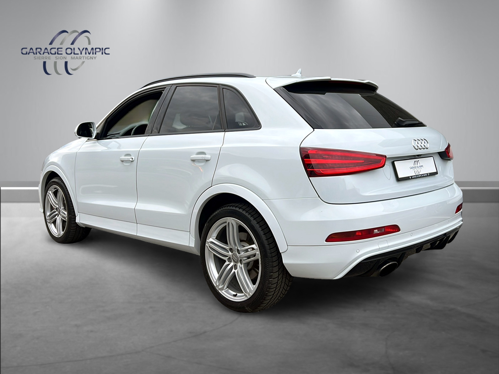 AUDI RS Q3 2.5 TFSI quattro S-tronic-image-3