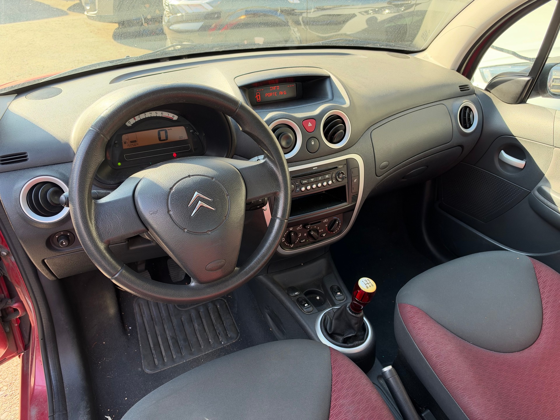 CITROEN C3 1.1i X-image-10