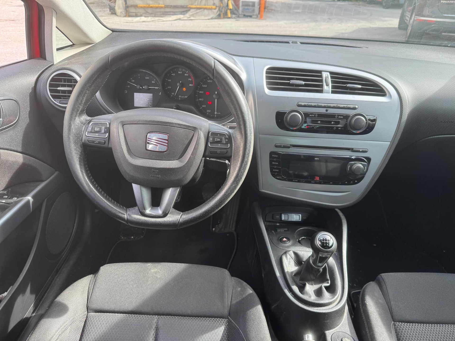 SEAT Exeo ST 2.0 TSI Style-image-9
