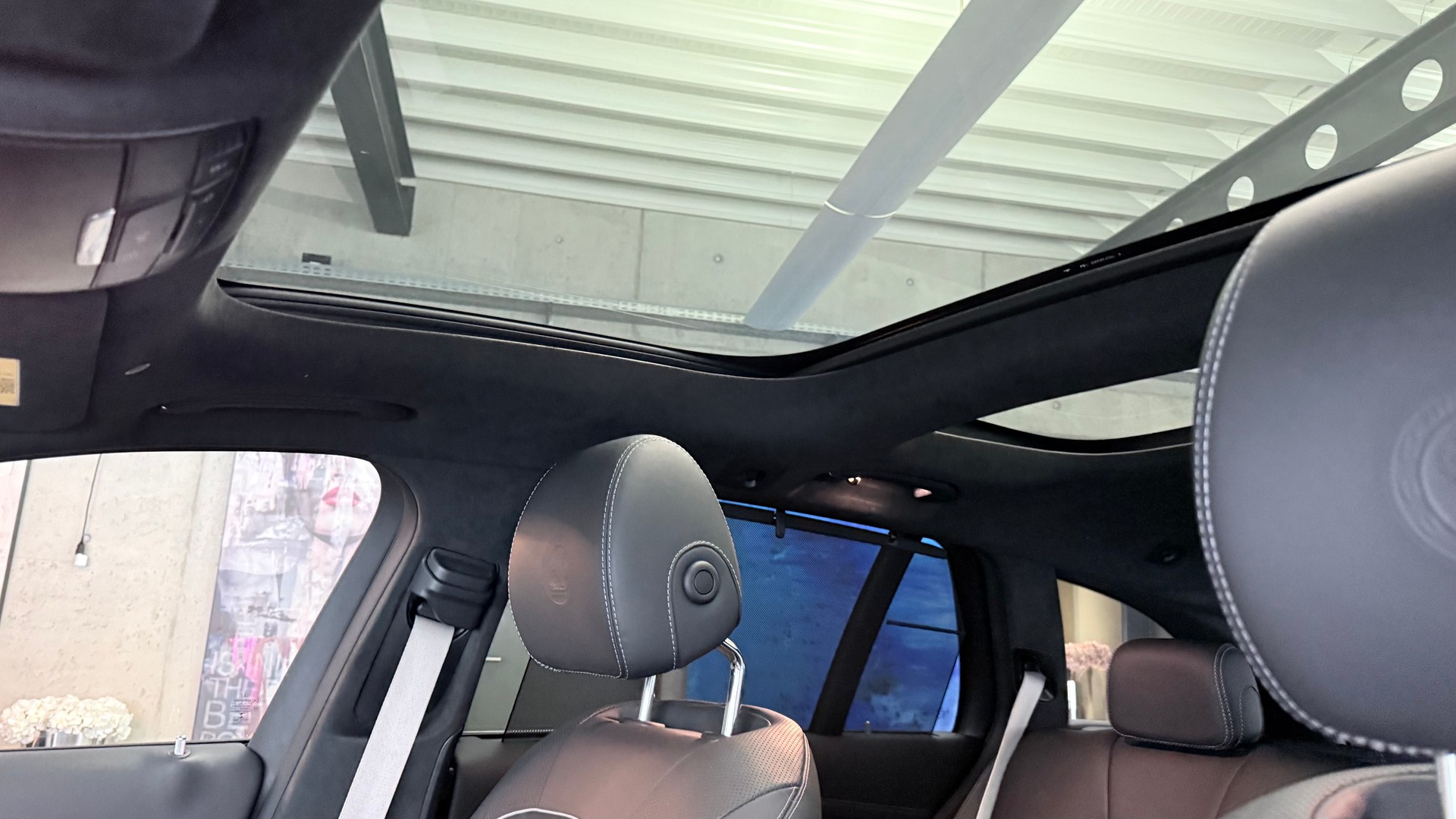 MERCEDES-BENZ E 63 S AMG 4matic+ Kombi-image-14