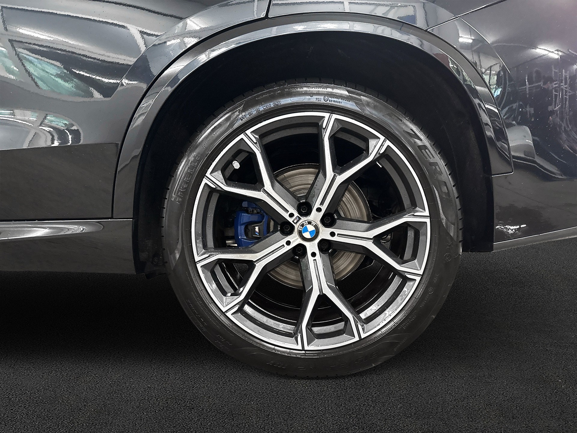 BMW X5 xDrive 48V 30d M Sport Steptronic-image-8