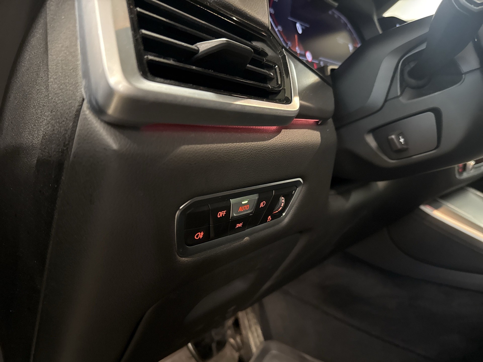 BMW X5 xDrive 48V 30d M Sport Steptronic-image-19