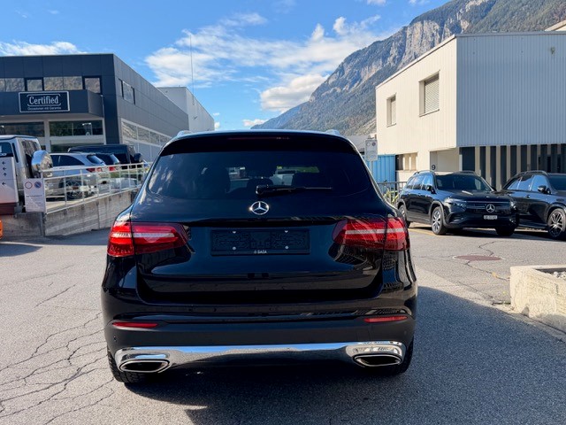 MERCEDES-BENZ GLC 250 Exclusive 4m-image-3
