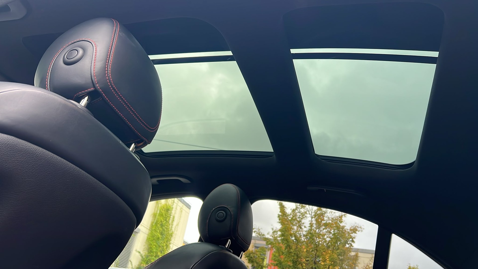 MERCEDES-BENZ C 63 S AMG Speedshift-image-12