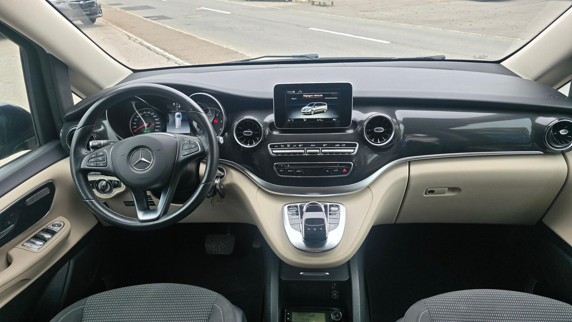 MERCEDES-BENZ Marco Polo 250 d 4matic-image-15