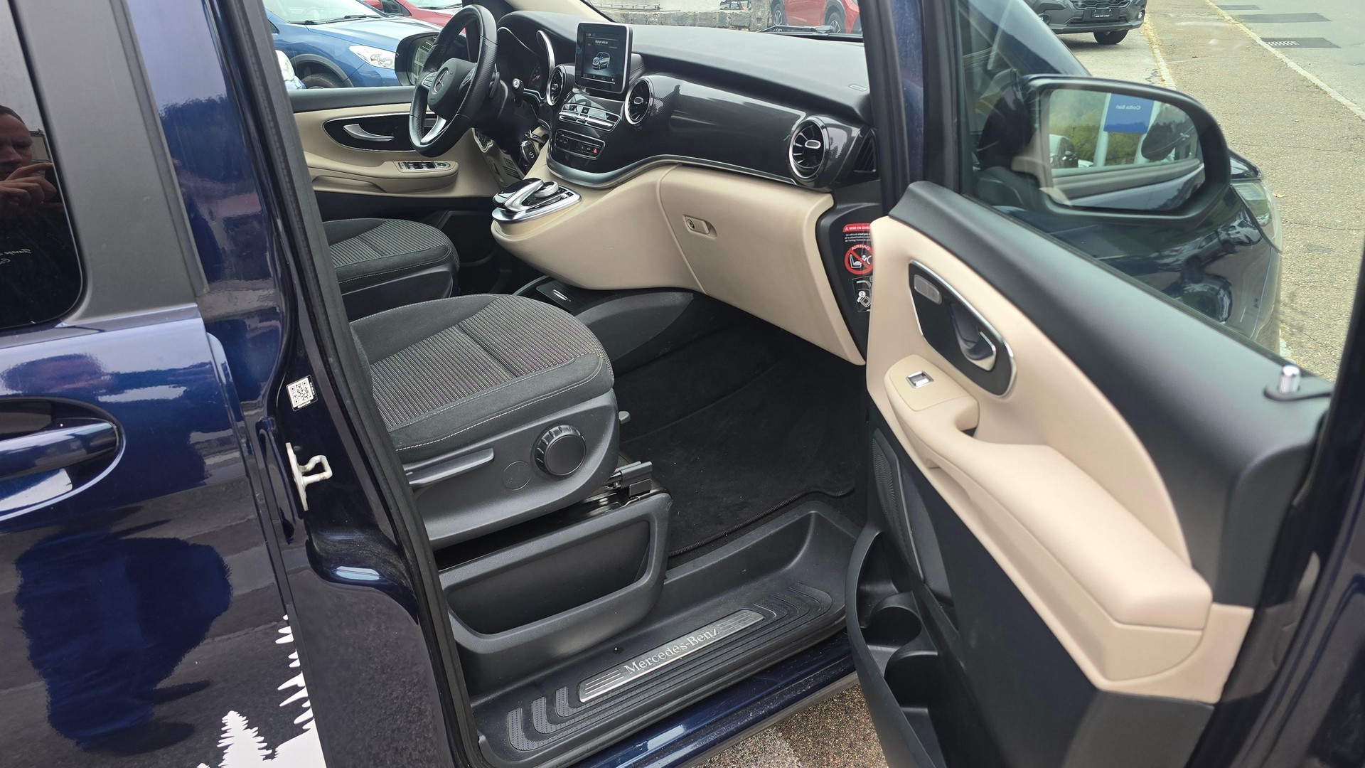 MERCEDES-BENZ Marco Polo 250 d 4matic-image-12