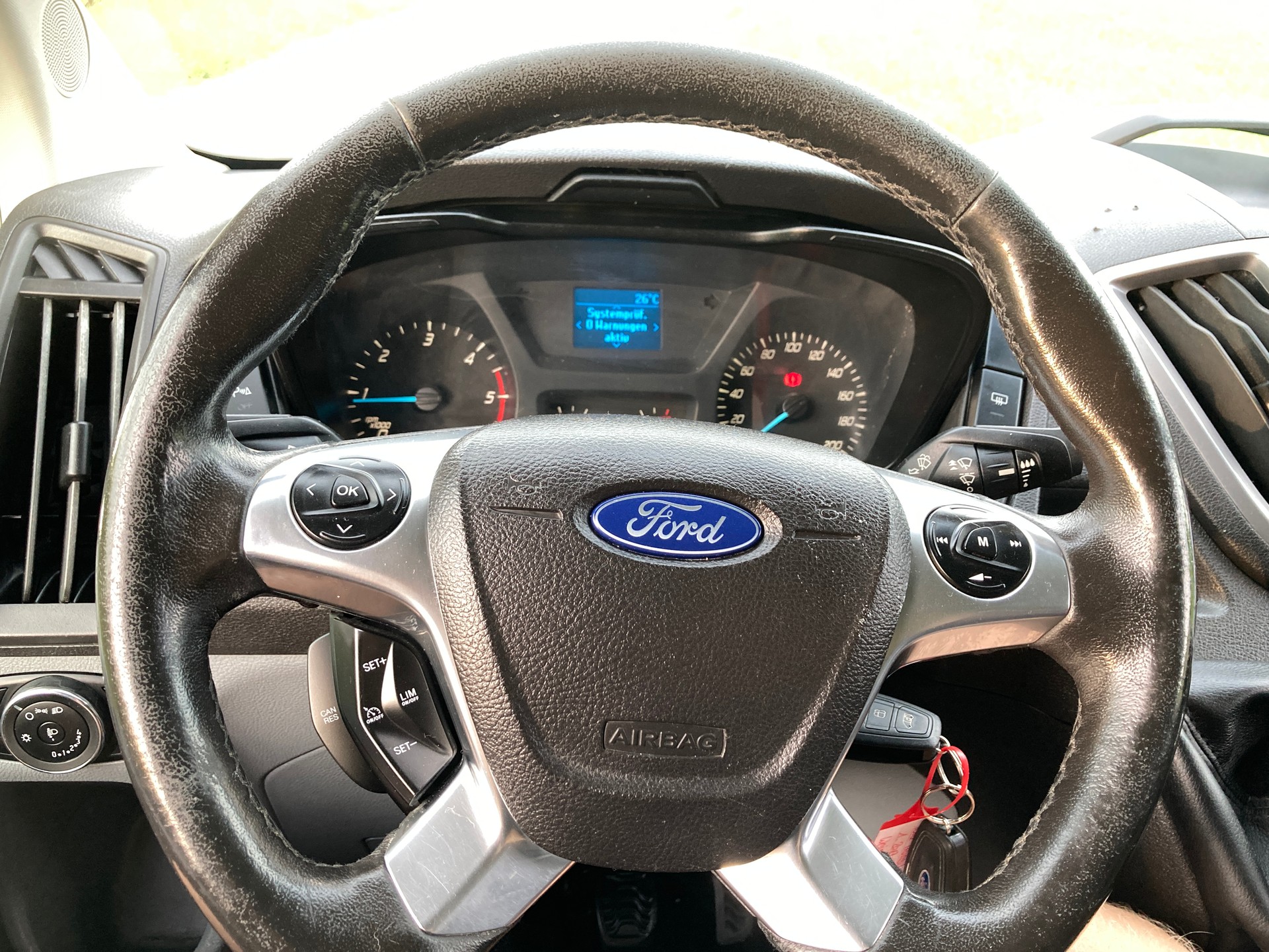 FORD Transit Van 310 L2 Ambiente 2.0 TDCi 105 mit Anhängerkupplung-image-13