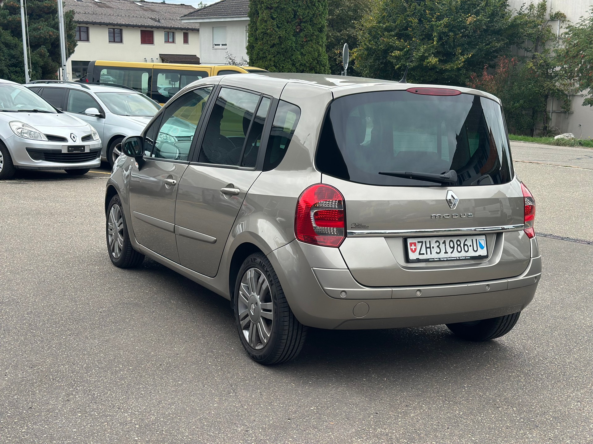 RENAULT Modus 1.6 16V Yahoo Automatic-image-7