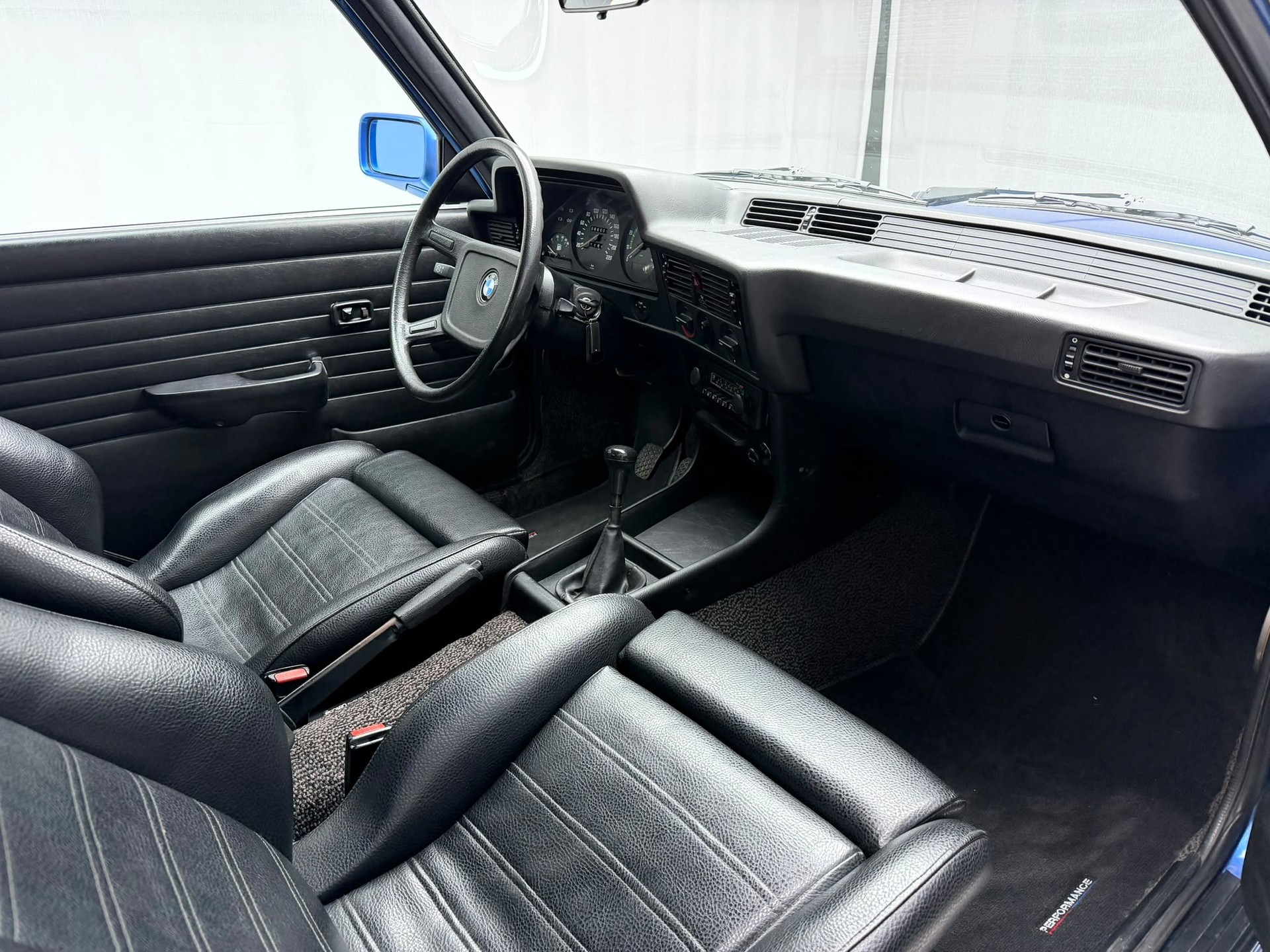 BMW Limousine-image-9