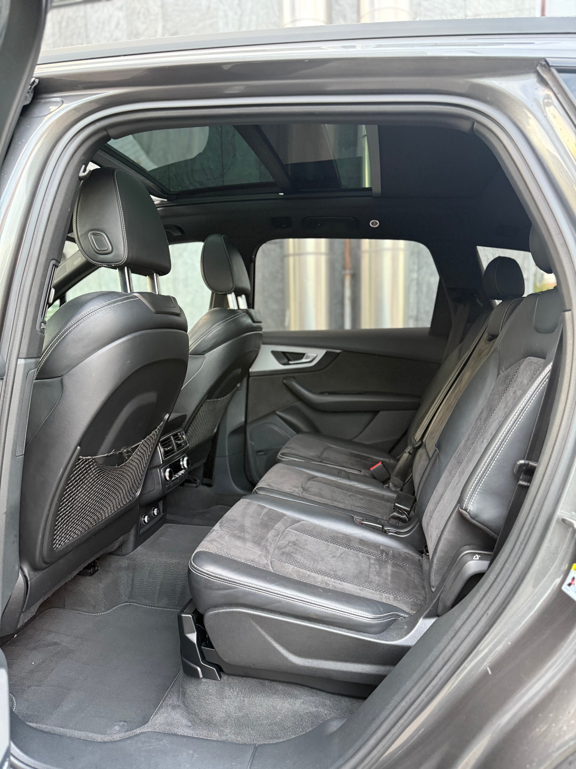 AUDI Q7 50 TDI quattro tiptronic-image-10