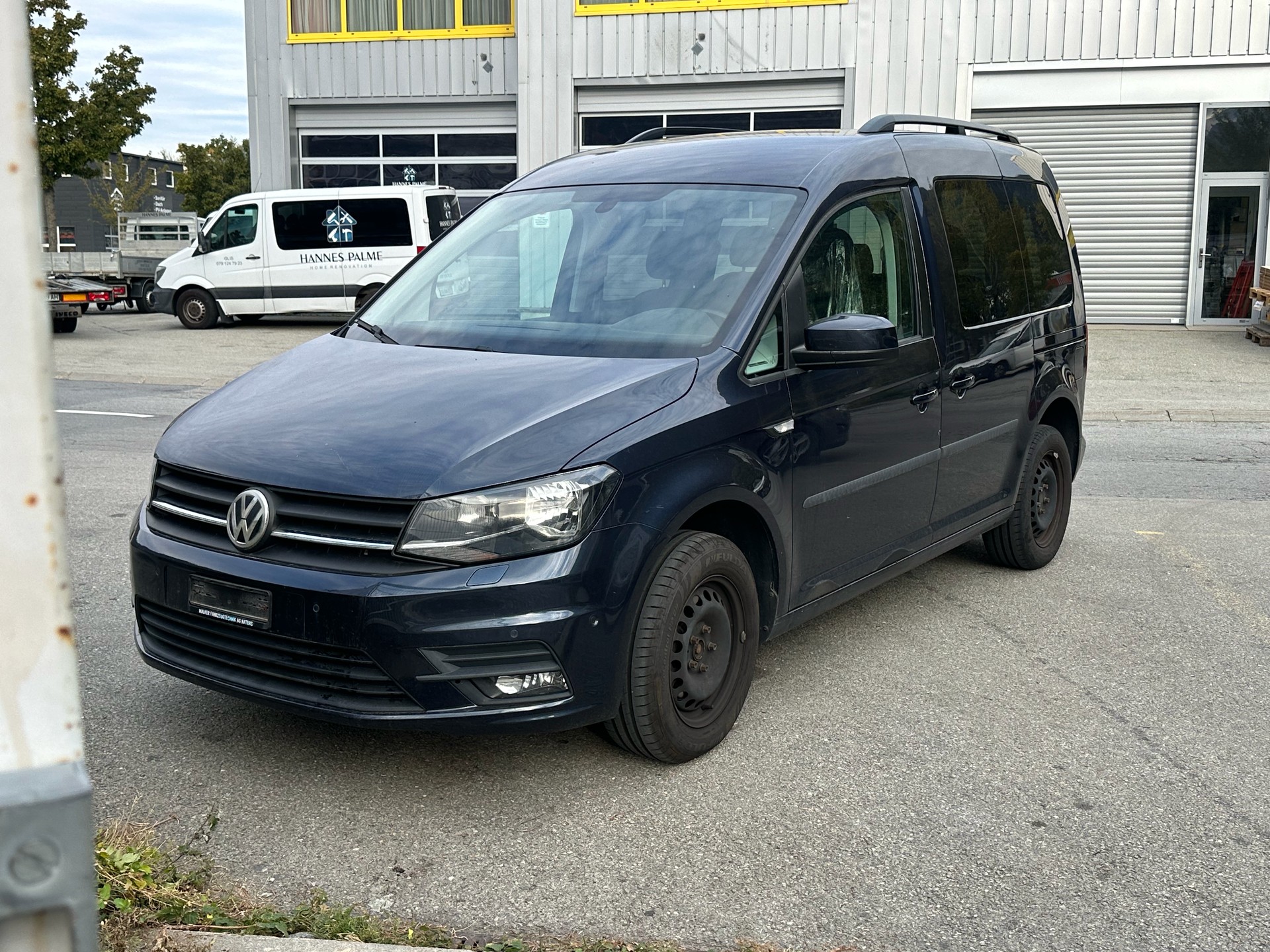 VW Caddy Alltrack 2.0 TDI 7-image-8