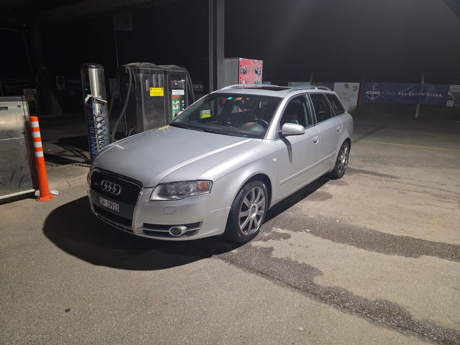 Car photo