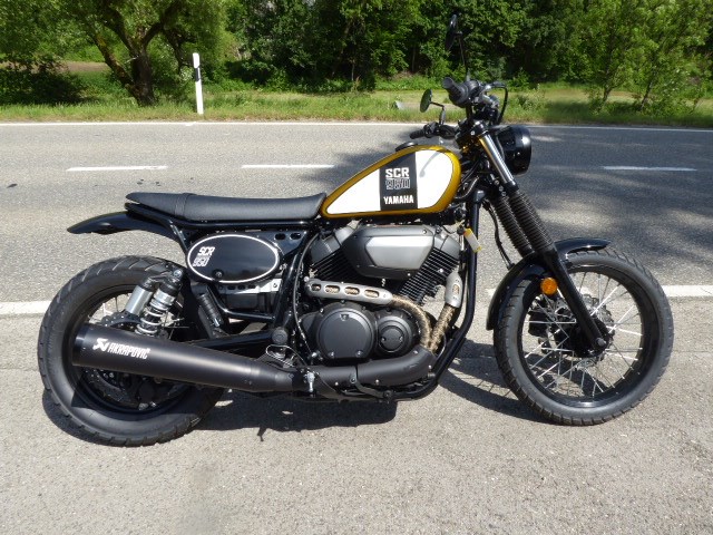 YAMAHA SCR 950 ABS