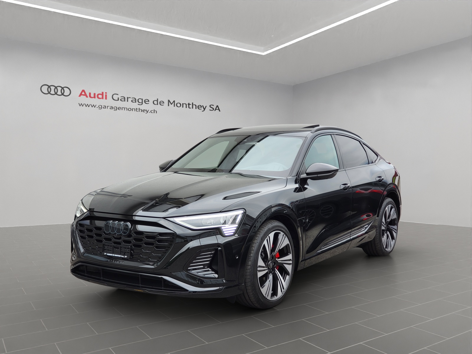 AUDI Q8 Sportback 55 e-tron Black Edition quattro-image-0