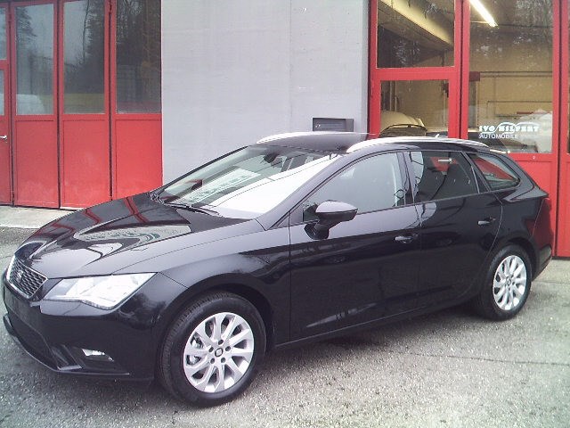 SEAT Leon ST 1.2 TSI Style-image-1