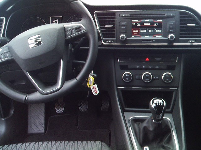 SEAT Leon ST 1.2 TSI Style-image-7