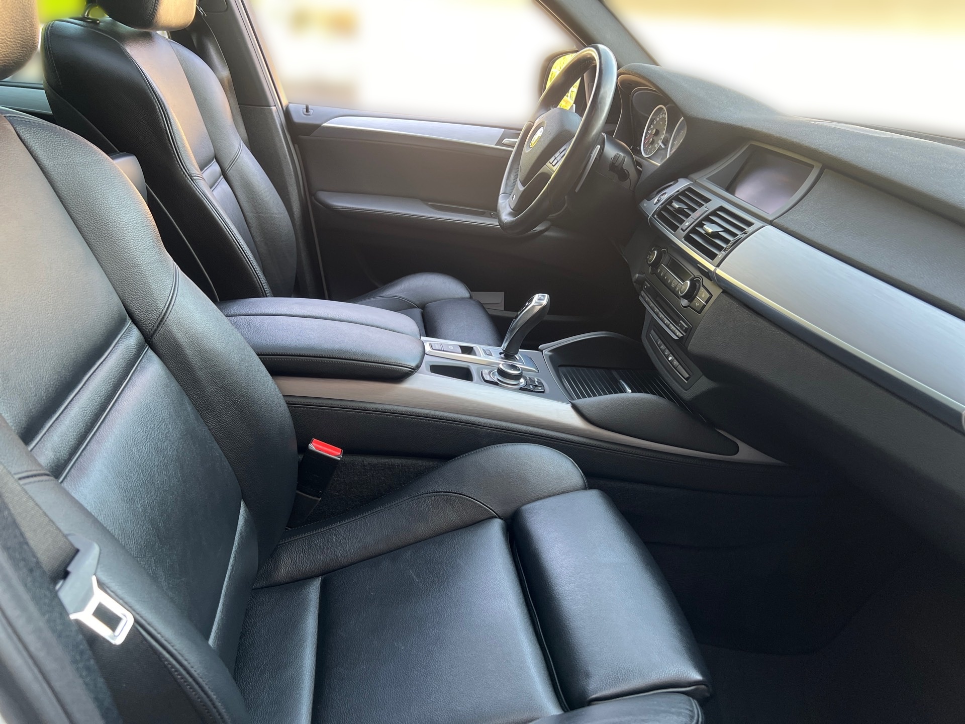 BMW X5 xDrive M Steptronic-image-13
