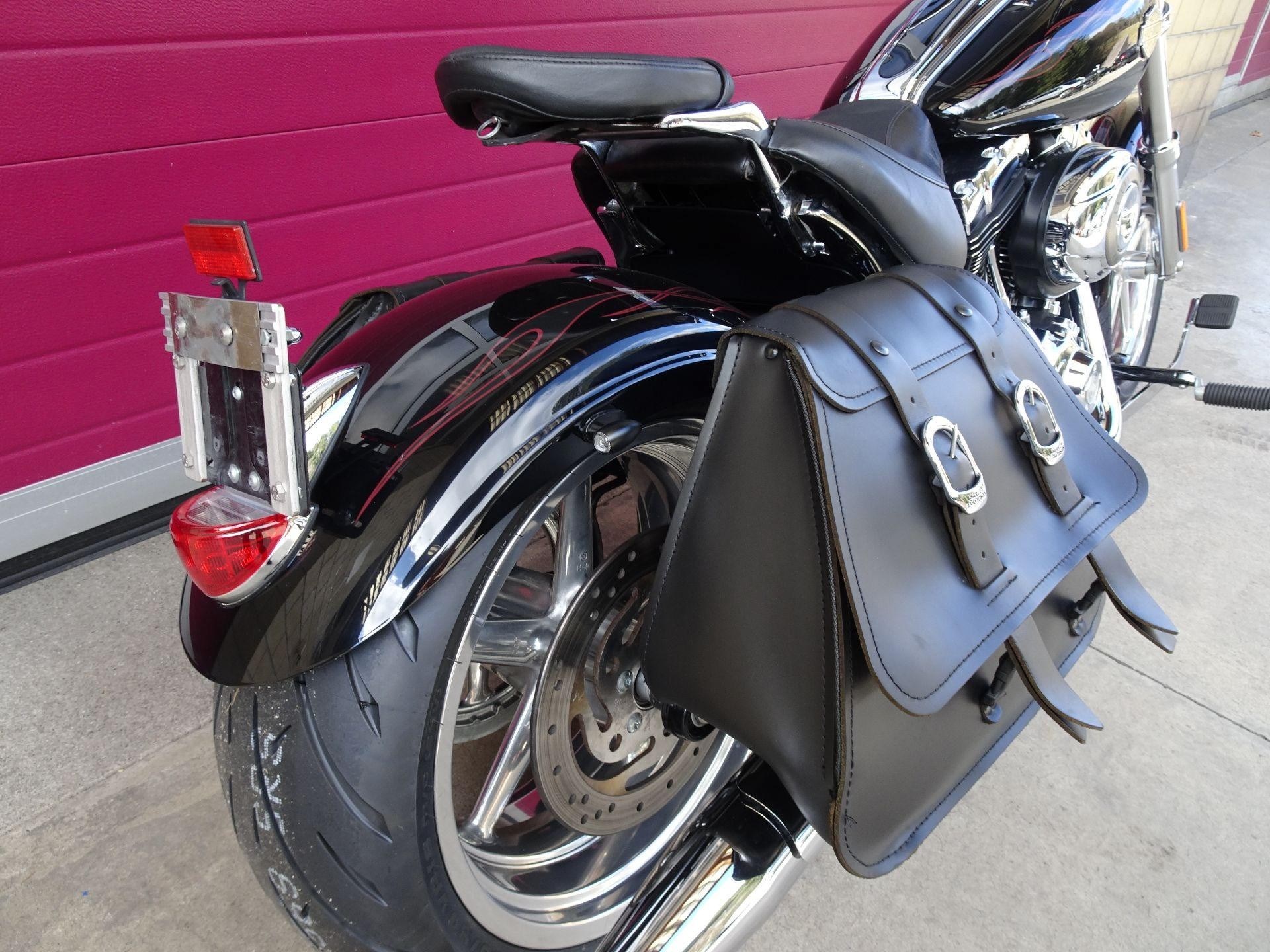 HARLEY-DAVIDSON FXCWC 1584 Softail Rocker C Mit Zubehör-image-5