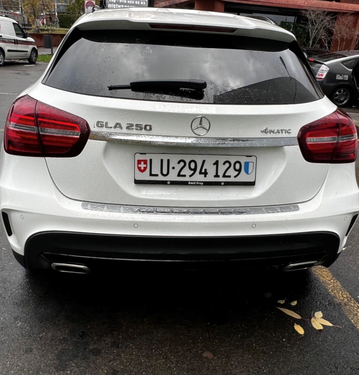MERCEDES-BENZ GLA 250 AMG Line 4Matic 7G-DCT mit Garantie-image-5