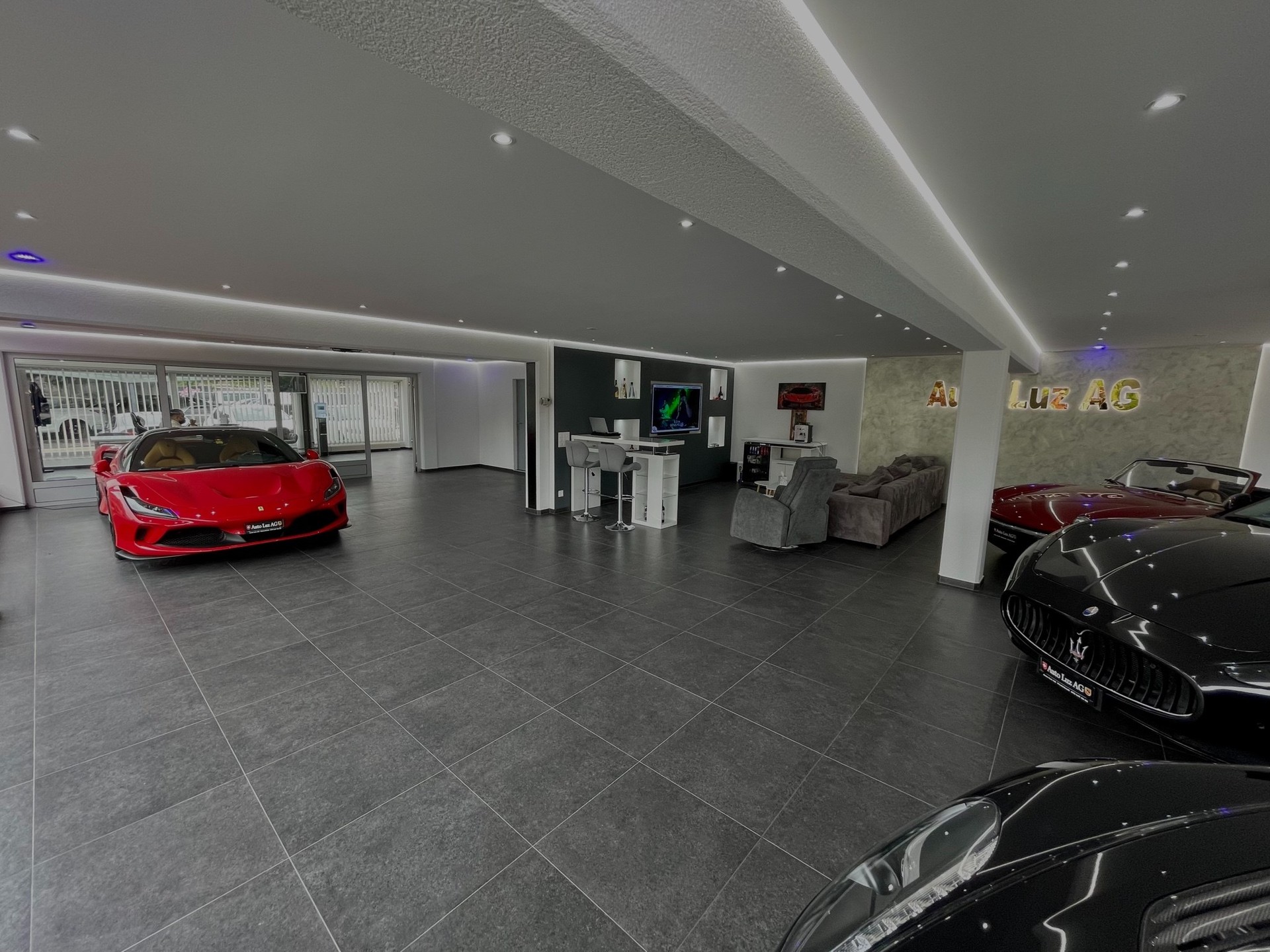 PORSCHE Panamera 3.0 Diesel Tiptronic-image-17