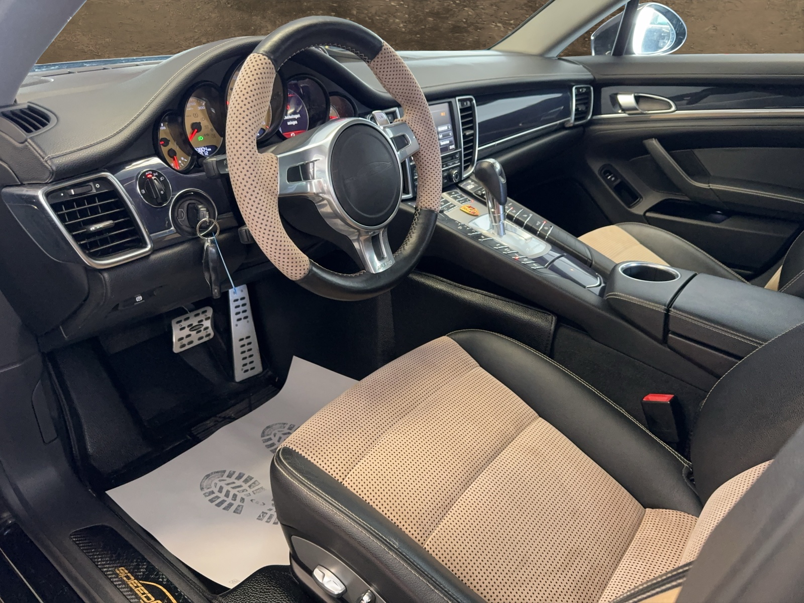 PORSCHE Panamera 3.0 Diesel Tiptronic-image-7