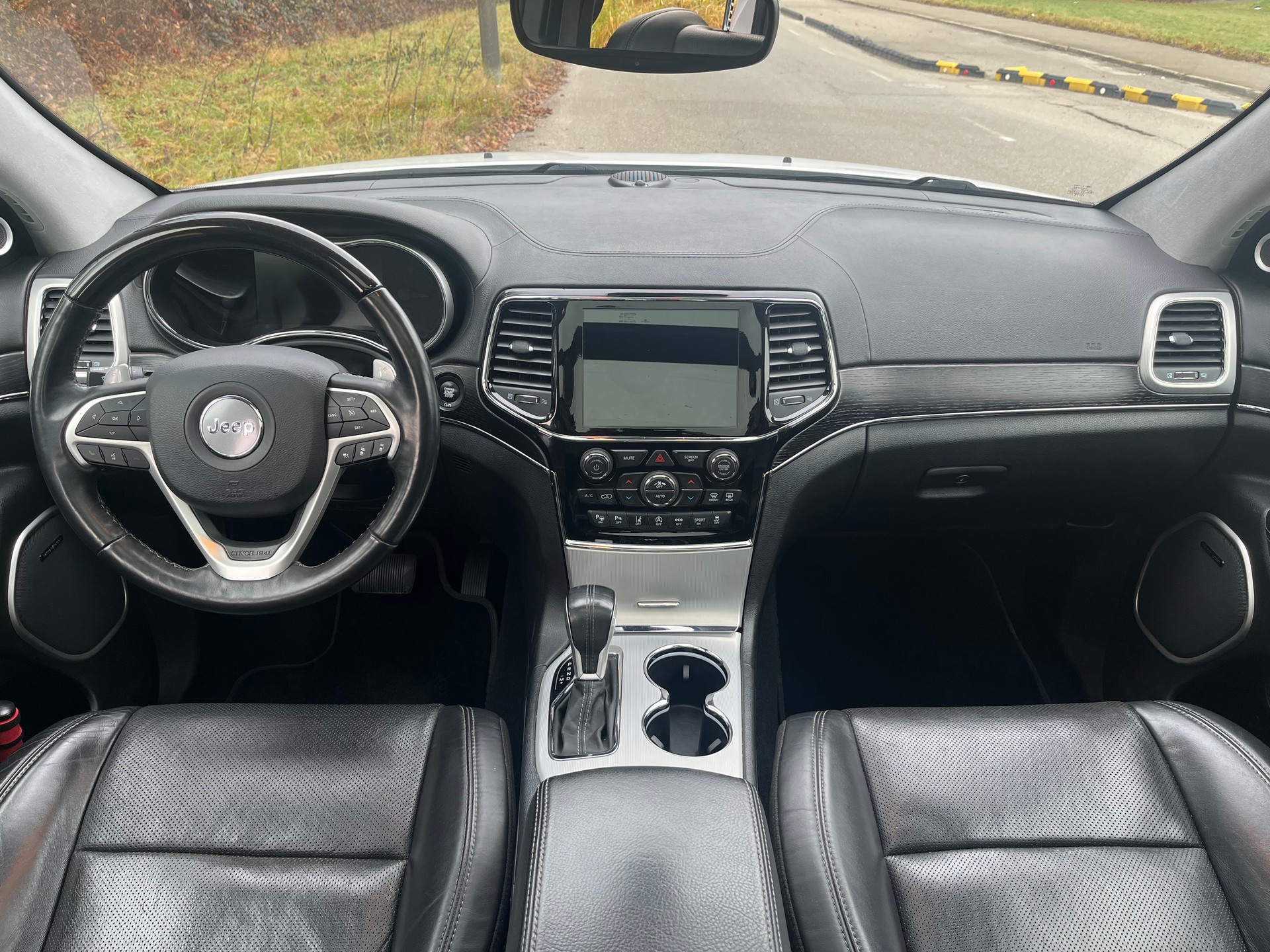 JEEP Grand Cherokee 3.0 CRD Summit Automatic-image-6