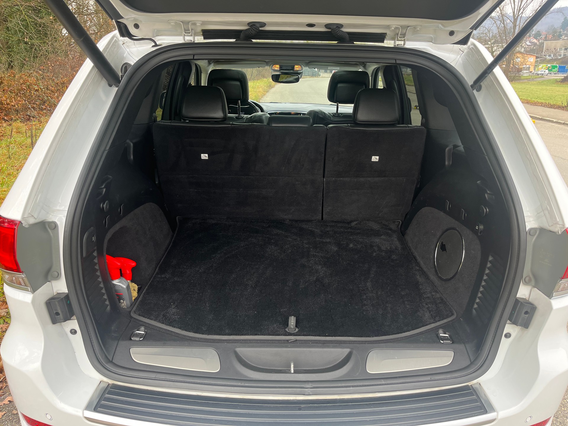 JEEP Grand Cherokee 3.0 CRD Summit Automatic-image-8