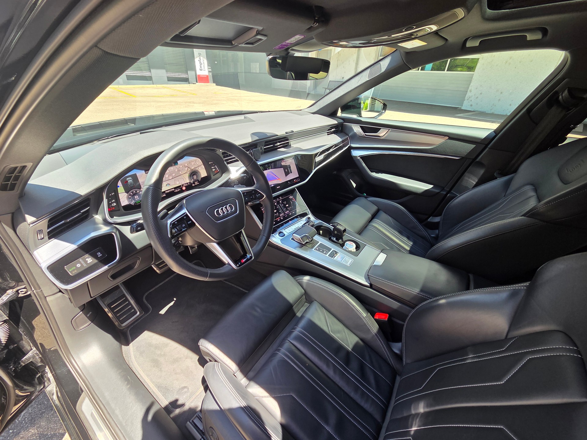 AUDI A6-55 TFSIe Sport quatro S-tronic (Break)-image-4